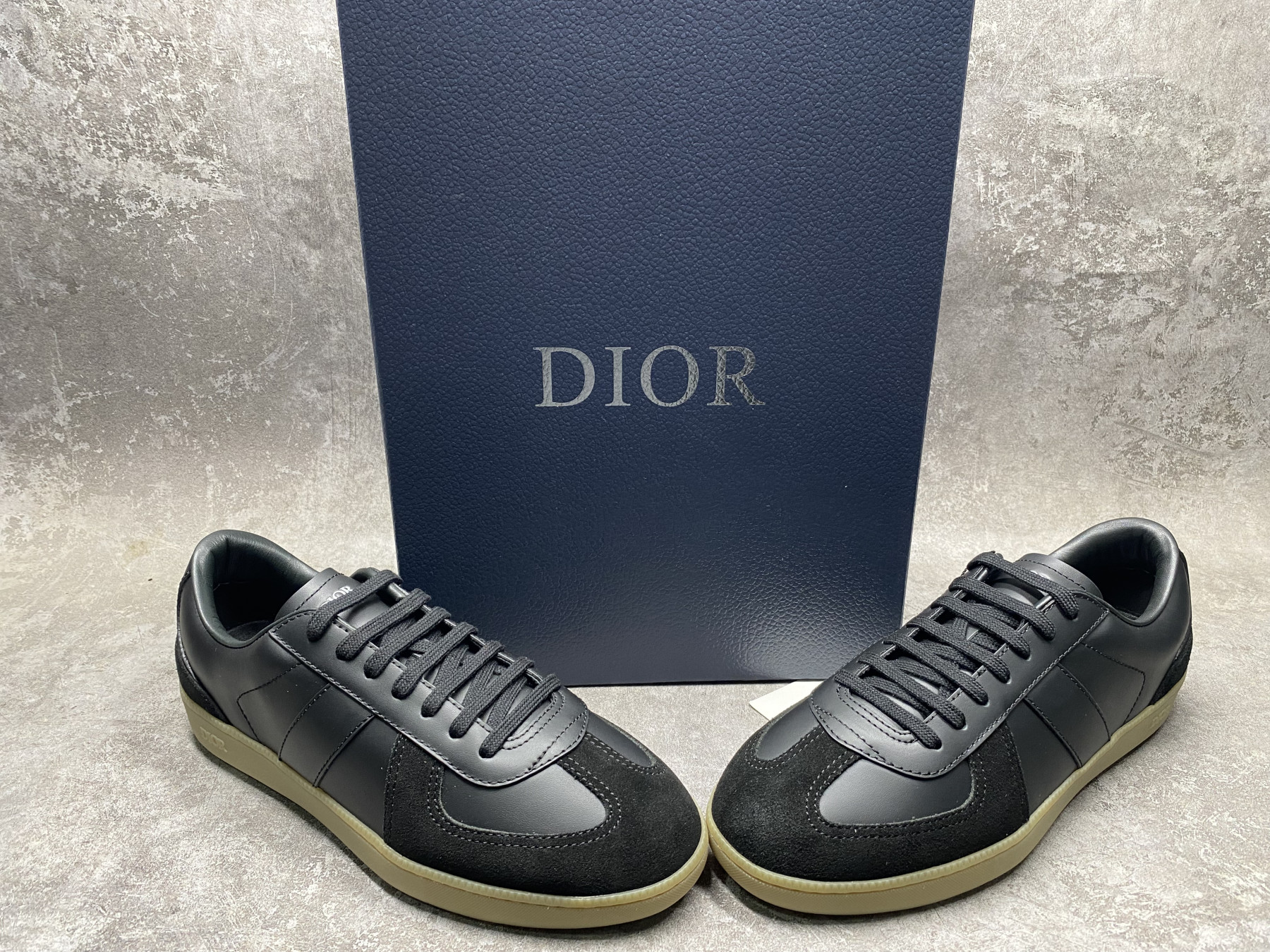 UA D10r B01 Matchpoint Sneaker