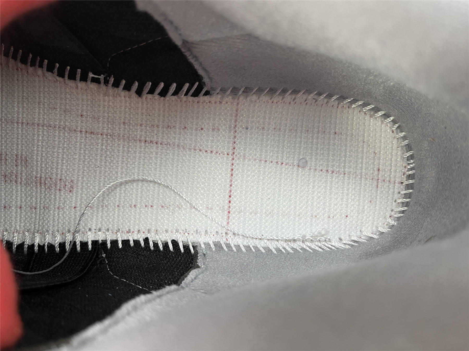 UA WMNS AIR JORDAN 3 RETRO