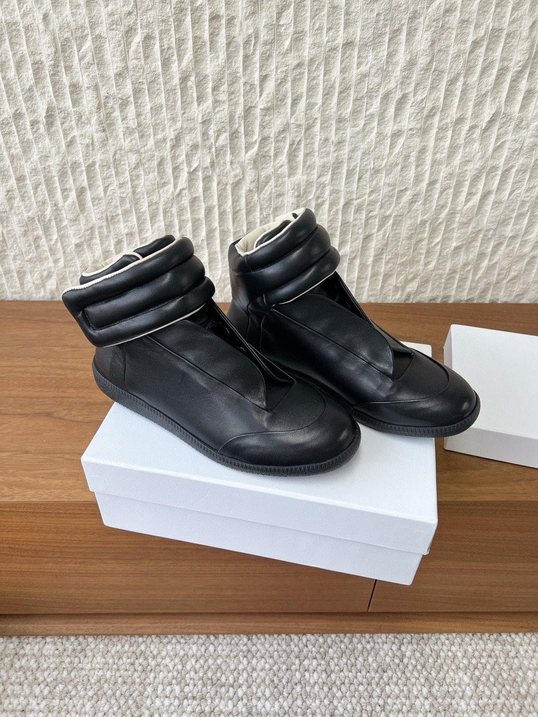 UA Ma1s0n Marg*e1a Future Sneaker