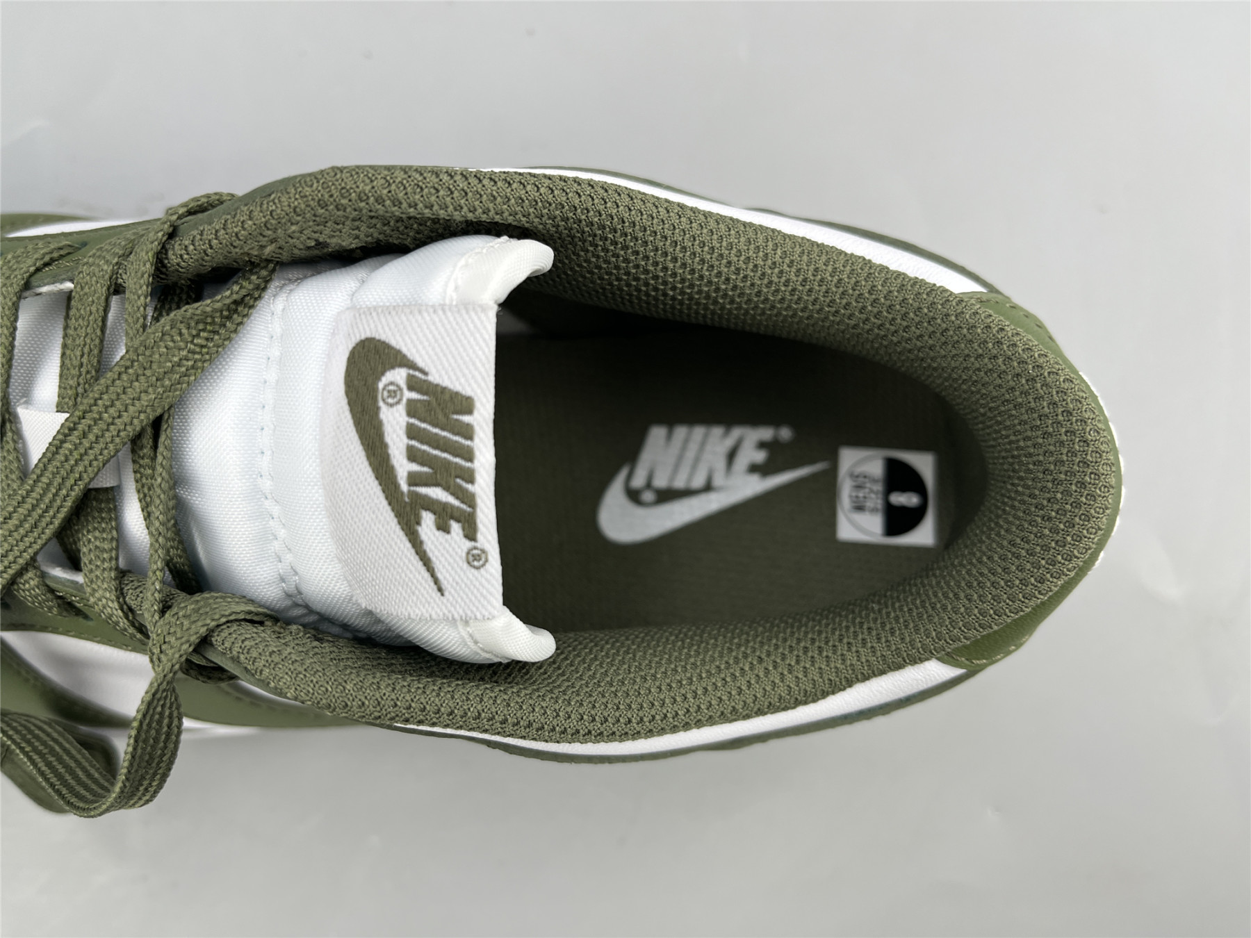 UA NIKE WMNS DUNK LOW