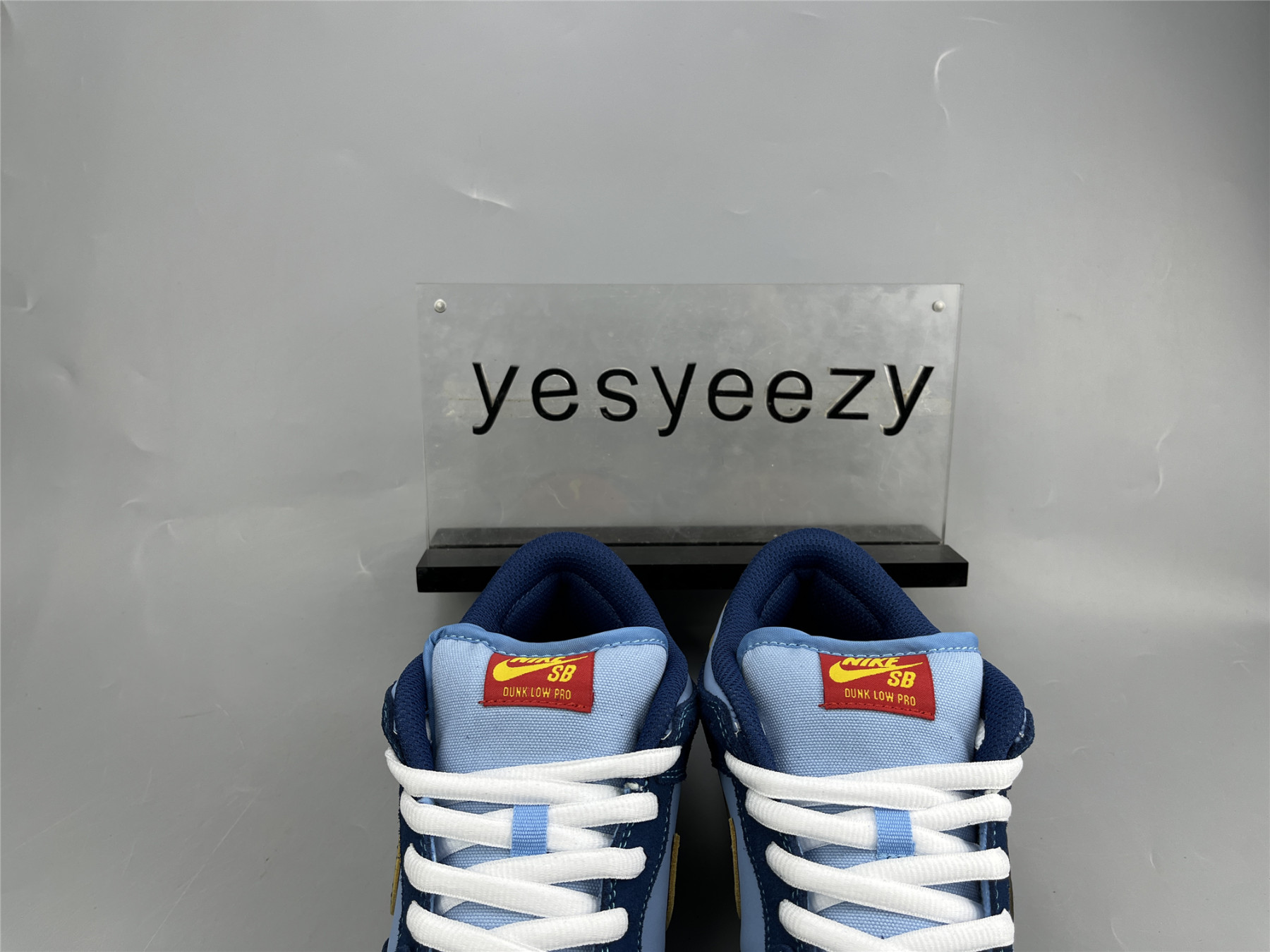 UA WHY SO SAD? X DUNK LOW SB