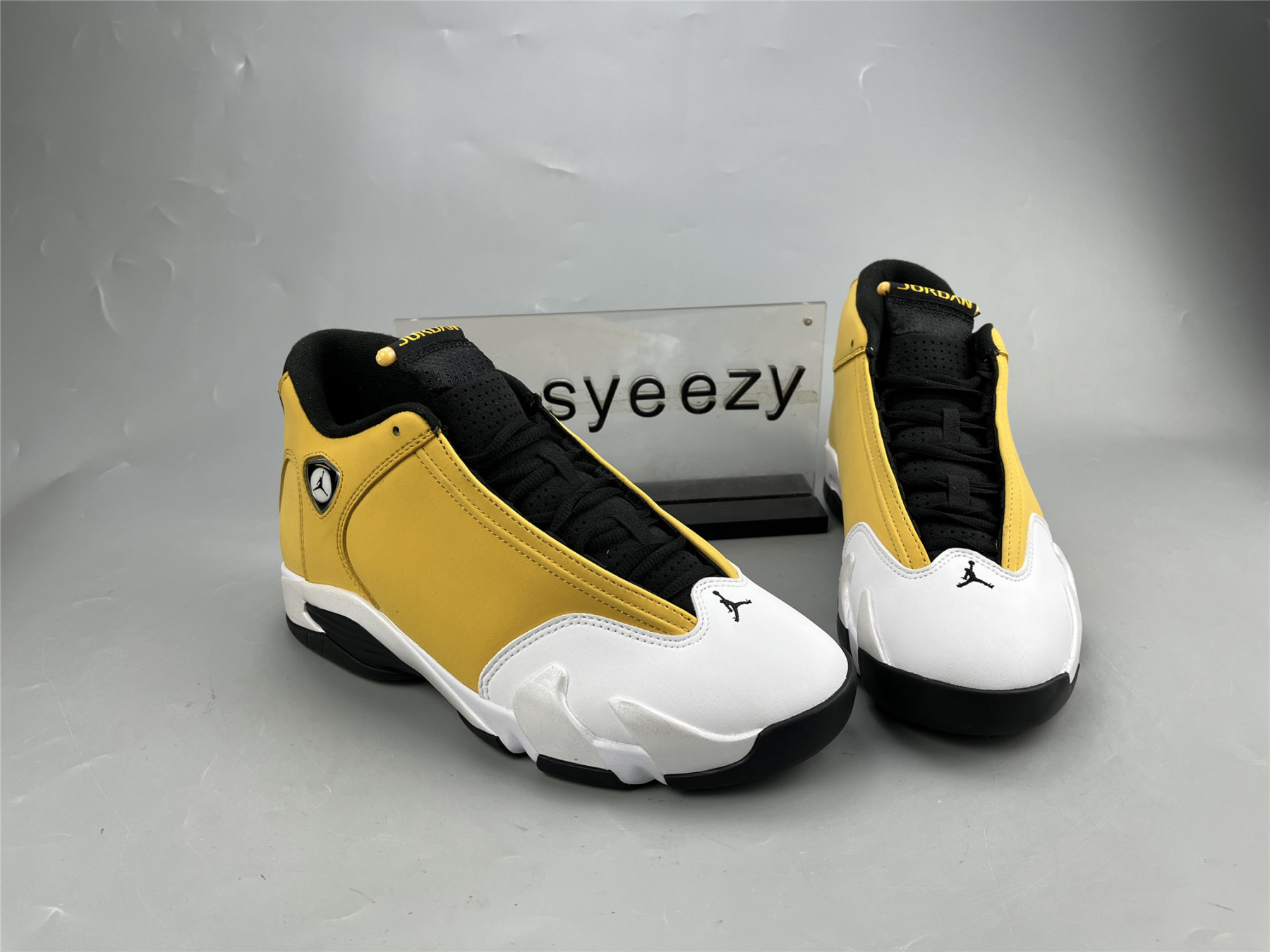 UA AIR JORDAN 14 RETRO 
