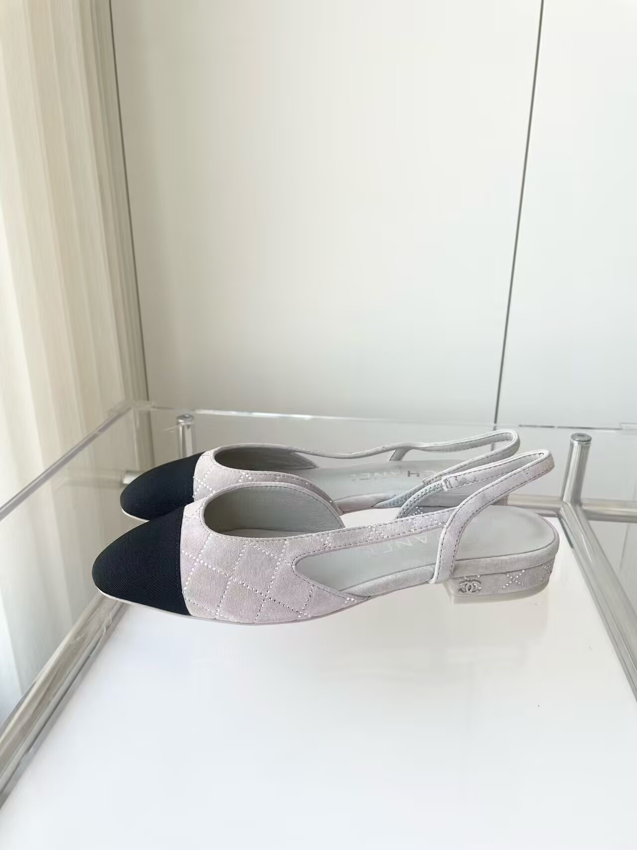 UA Ch**el SLINGBACKS FLAT