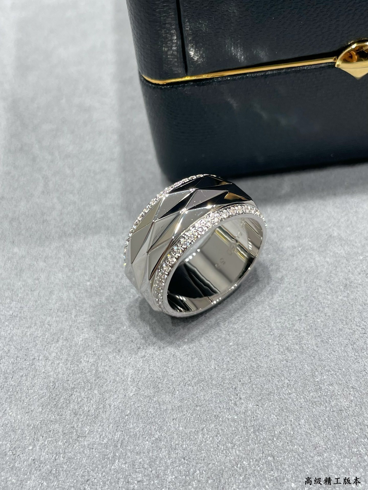 Graff Ring