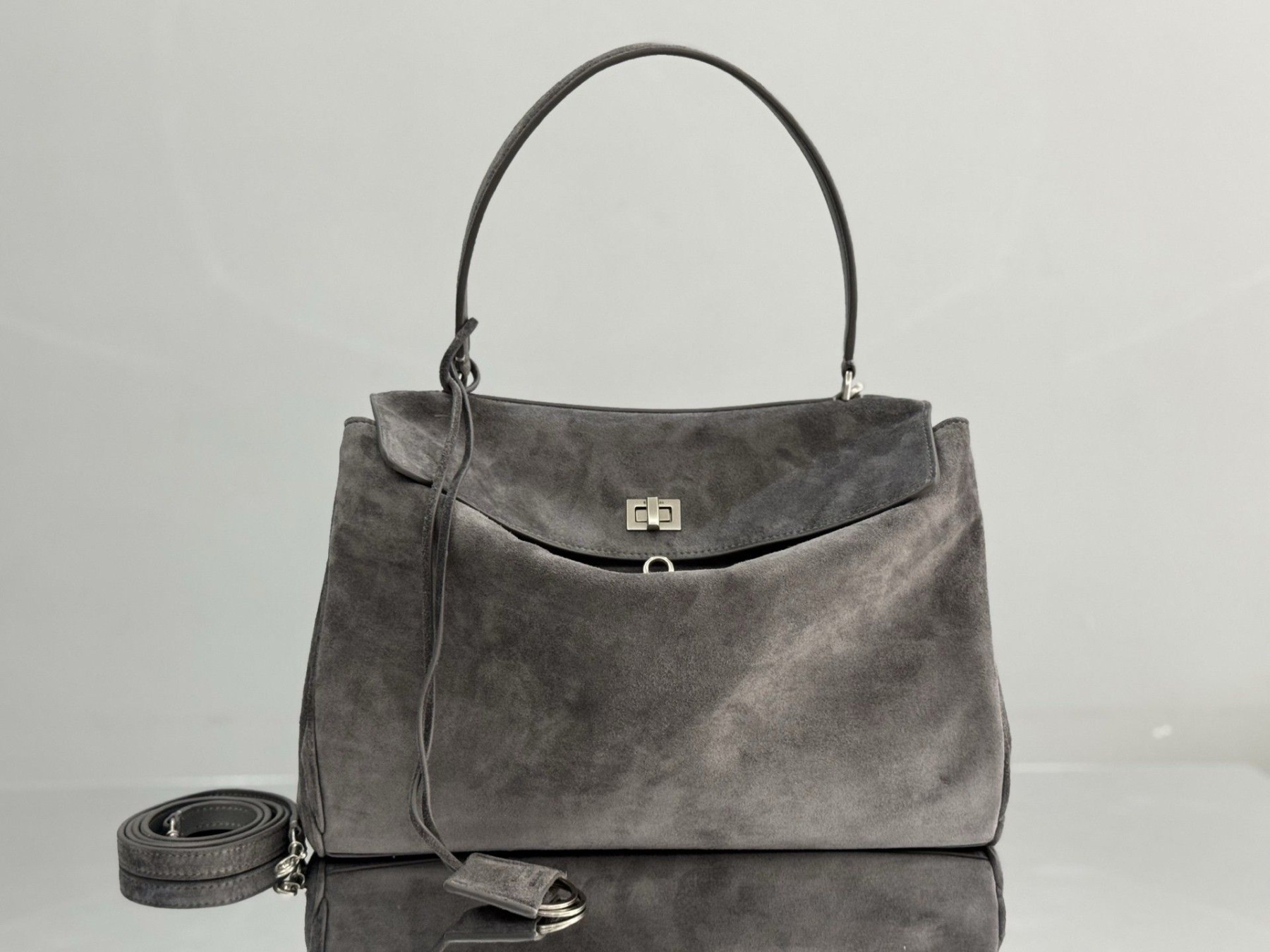 Ba1en*iaga Rodeo Medium 35x23x11cm