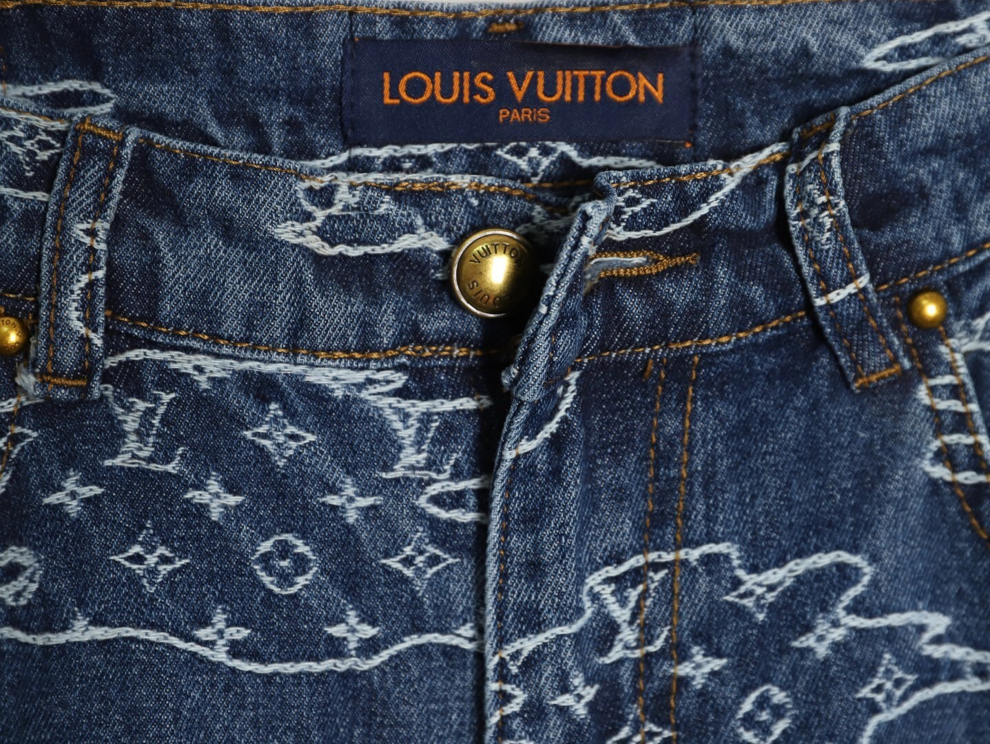 L0vis Vvtt0n 25FW Jeans Suit