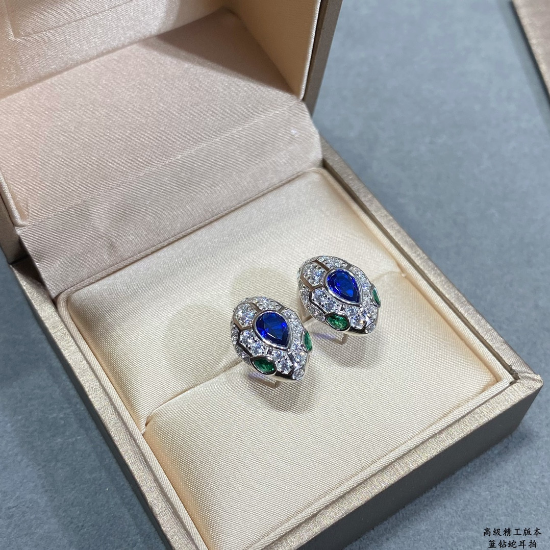 Bv1g*ai Sapphire Snake Earrings