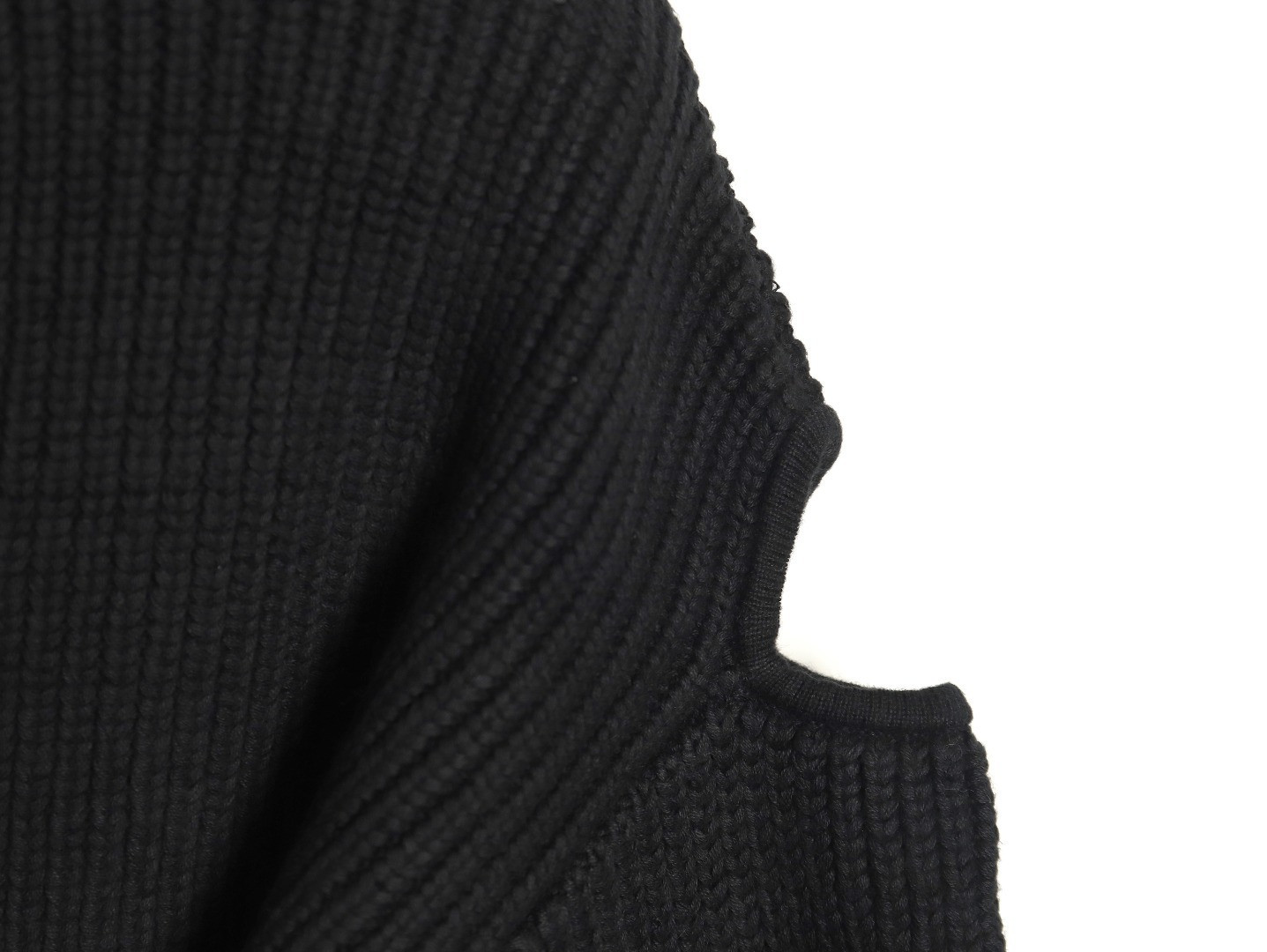 B0tt*ga Ven*ta BV 23FW Sweaters