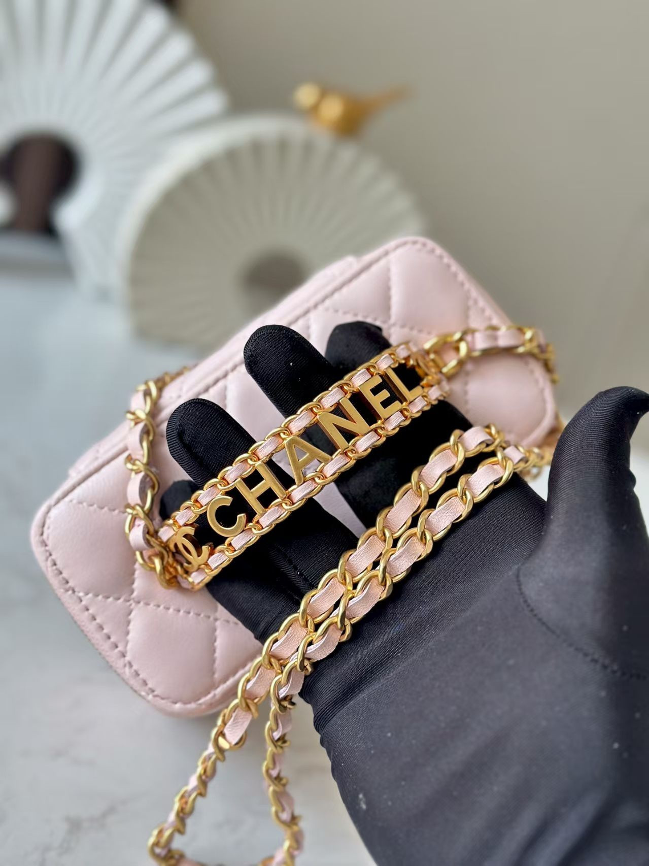 Ch**el Vanity With Chain 9.5x17x8cm