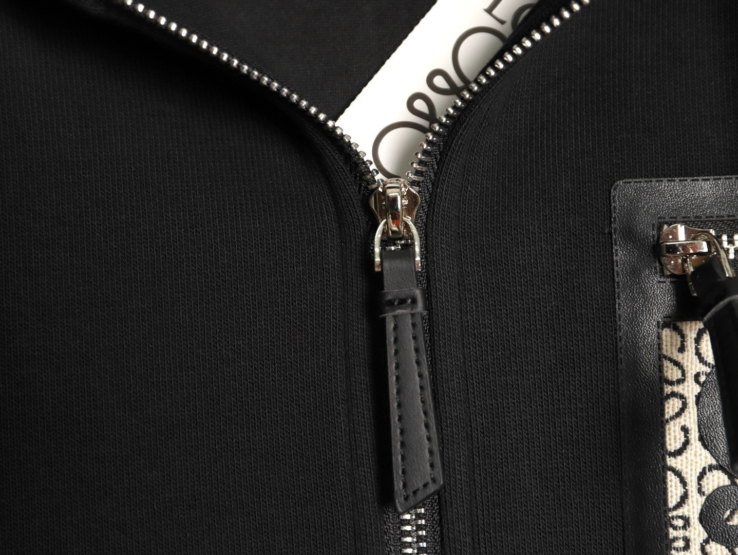 L0ew* 25Fw Coats