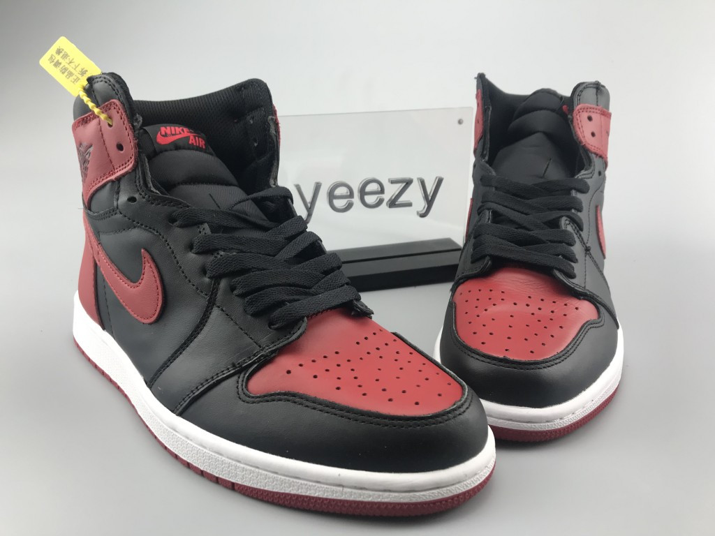 UA AIR JORDAN 1 RETRO HIGH OG "BRED"