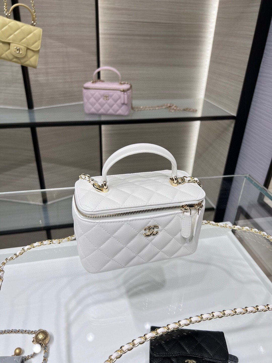 Ch**el Long Vanity with chain 16.5x10x8cm