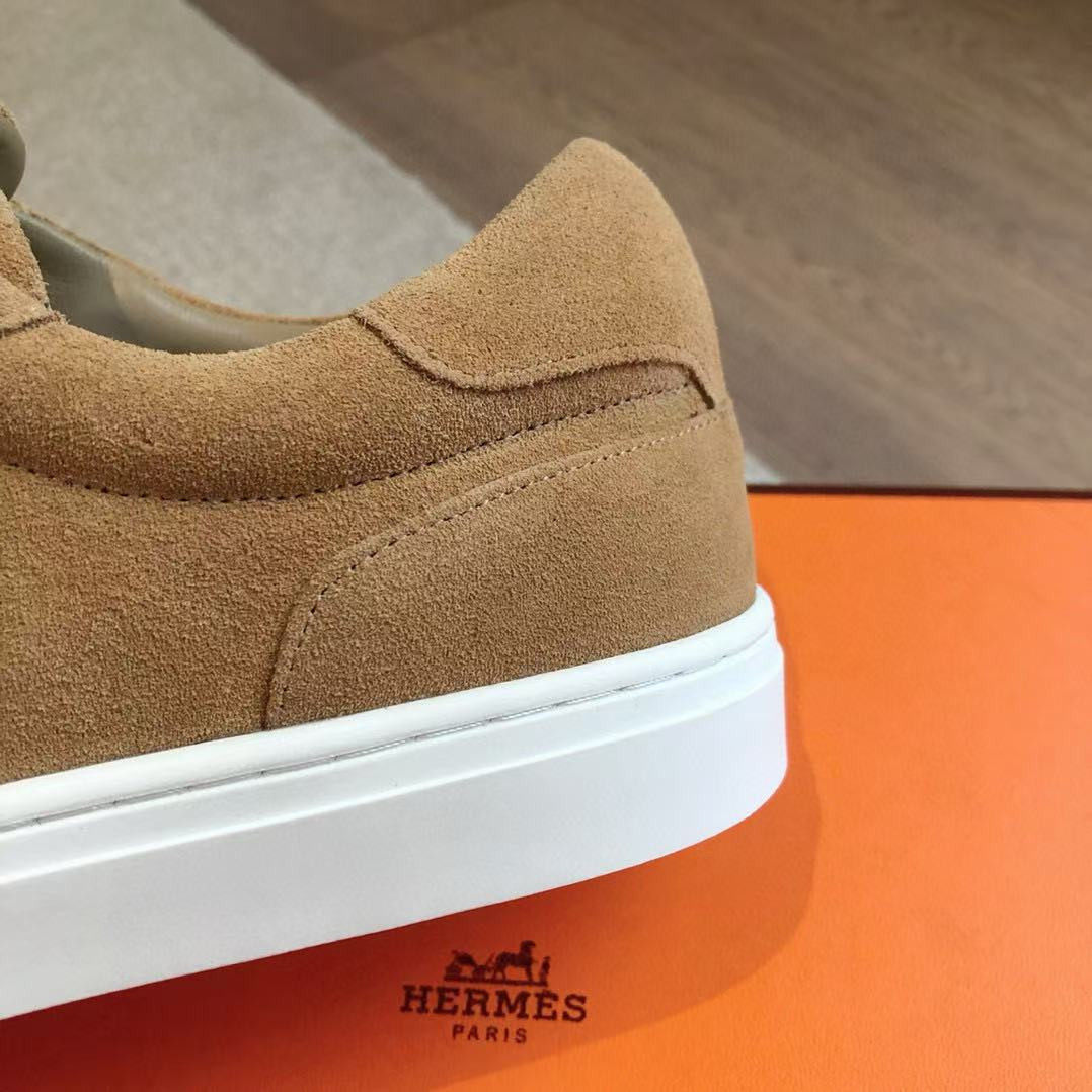UA H**me5 Day Sneaker