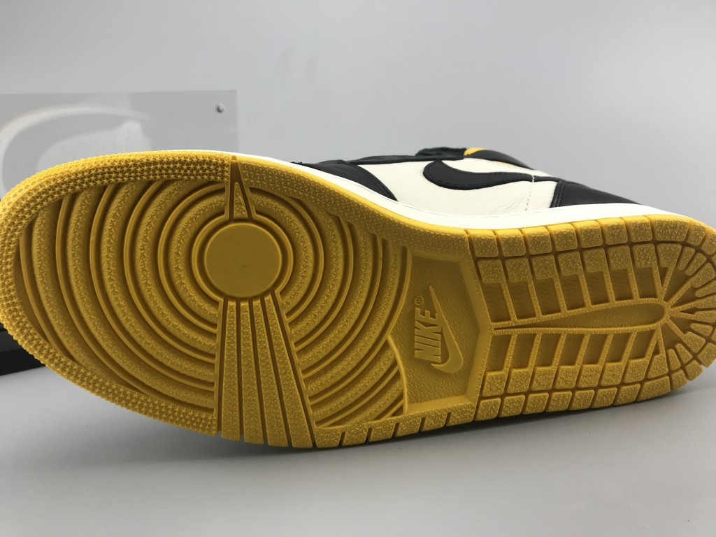 UA AIR JORDAN 1 RETRO HIGH OG NRG NOT FOR RESALE BLACK YELLOW