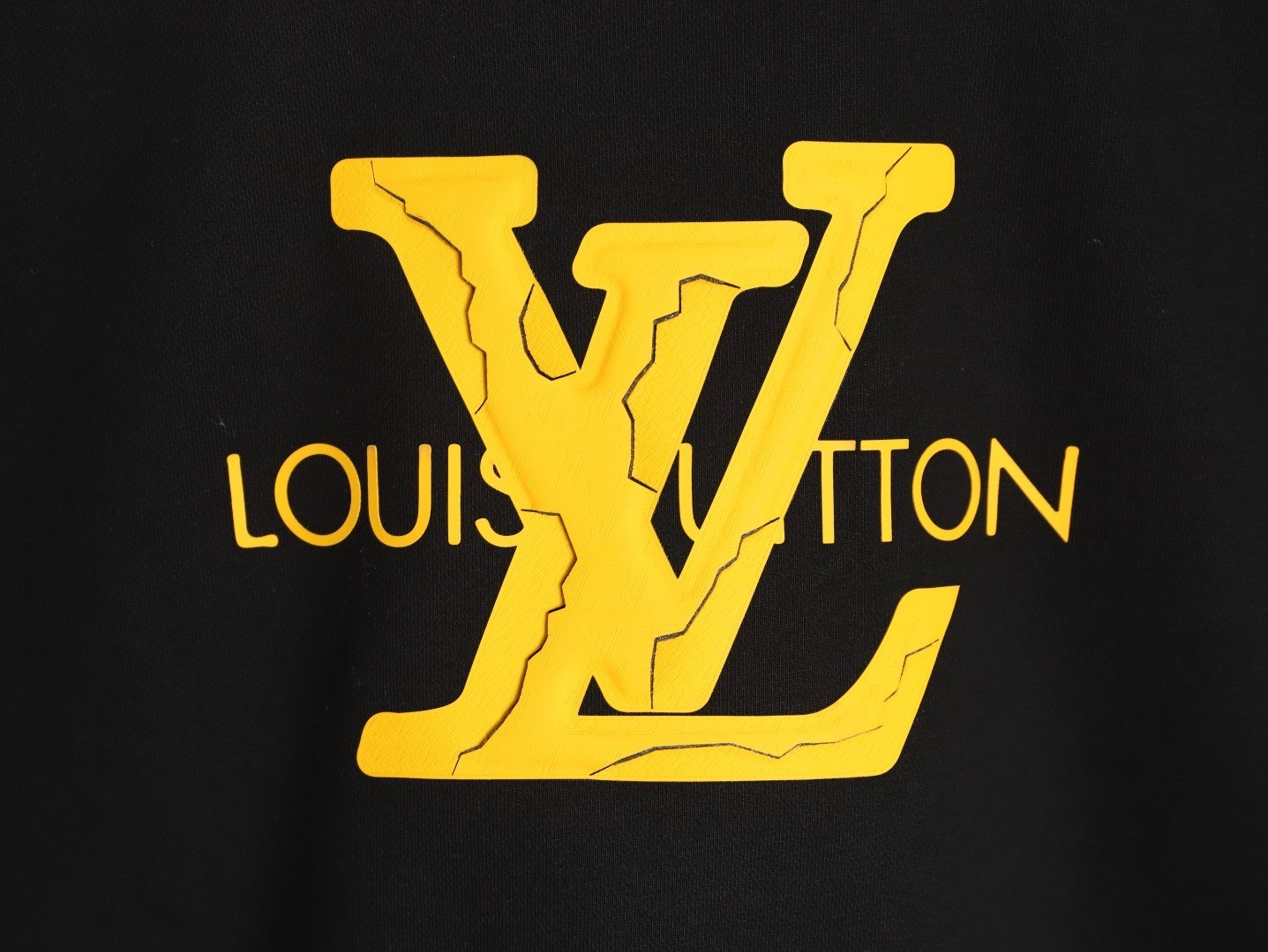 L0vis Vvtt0n 25Fw Hoodies