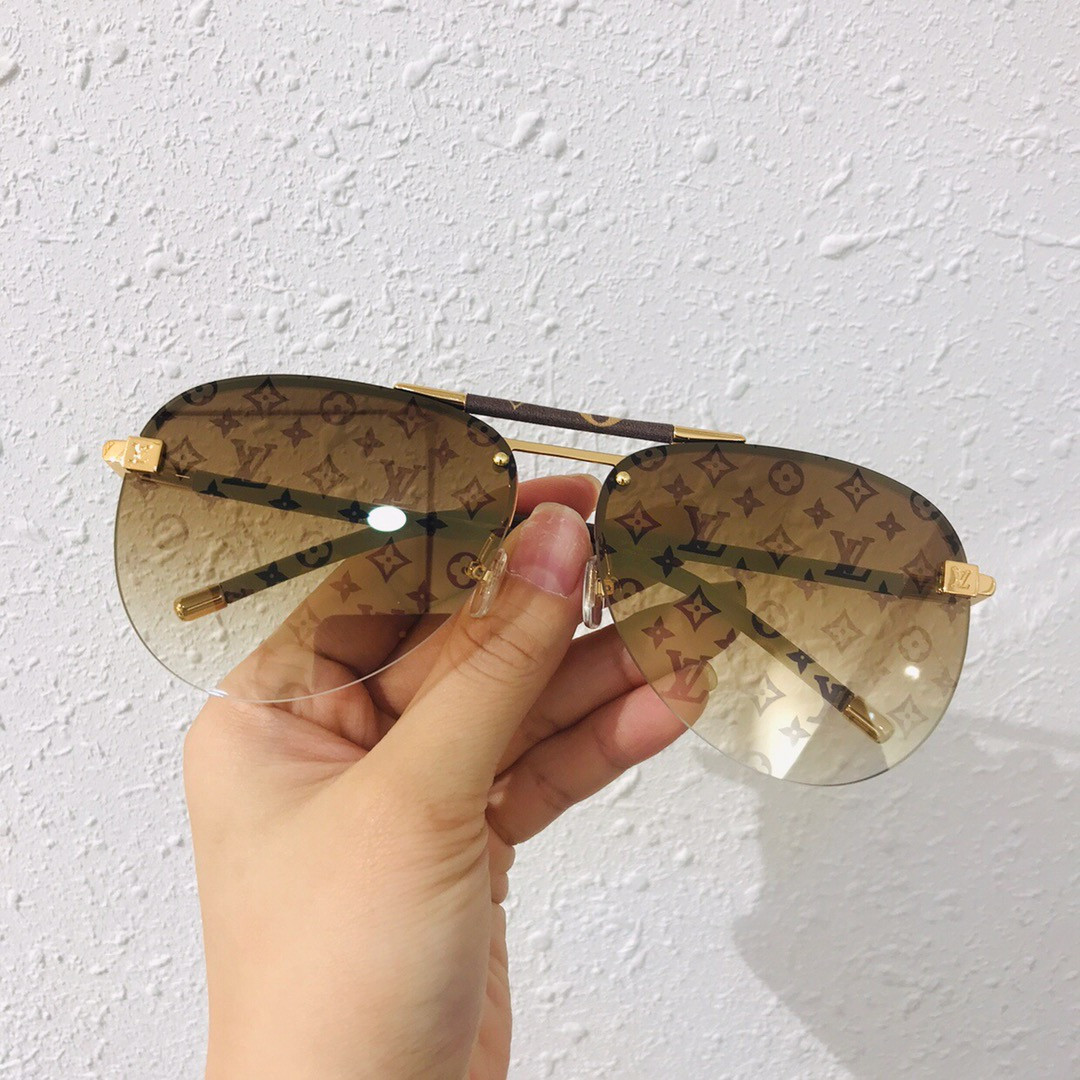 LV Glasses Z1109E