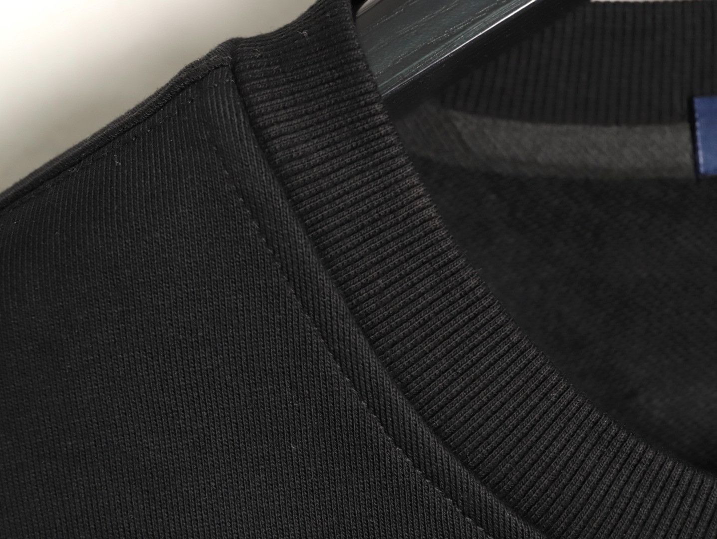 L0vis Vvtt0n LV 25FW Hoodies