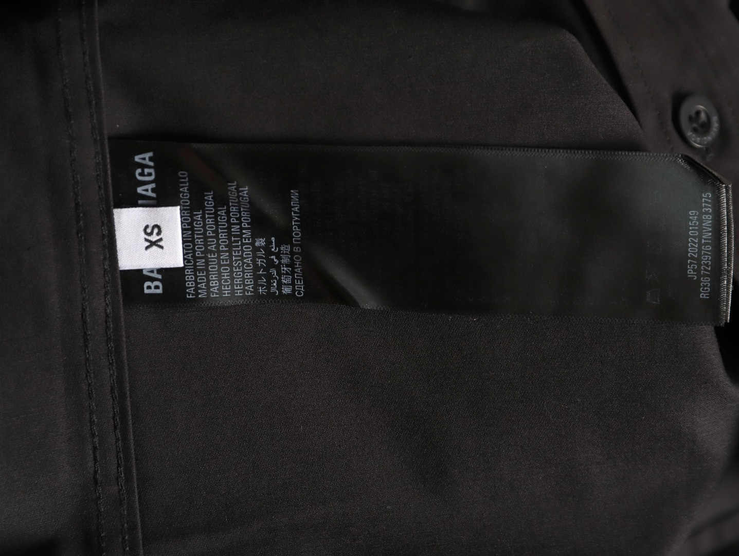 Ba1en*iaga Long-sleeved Shirts