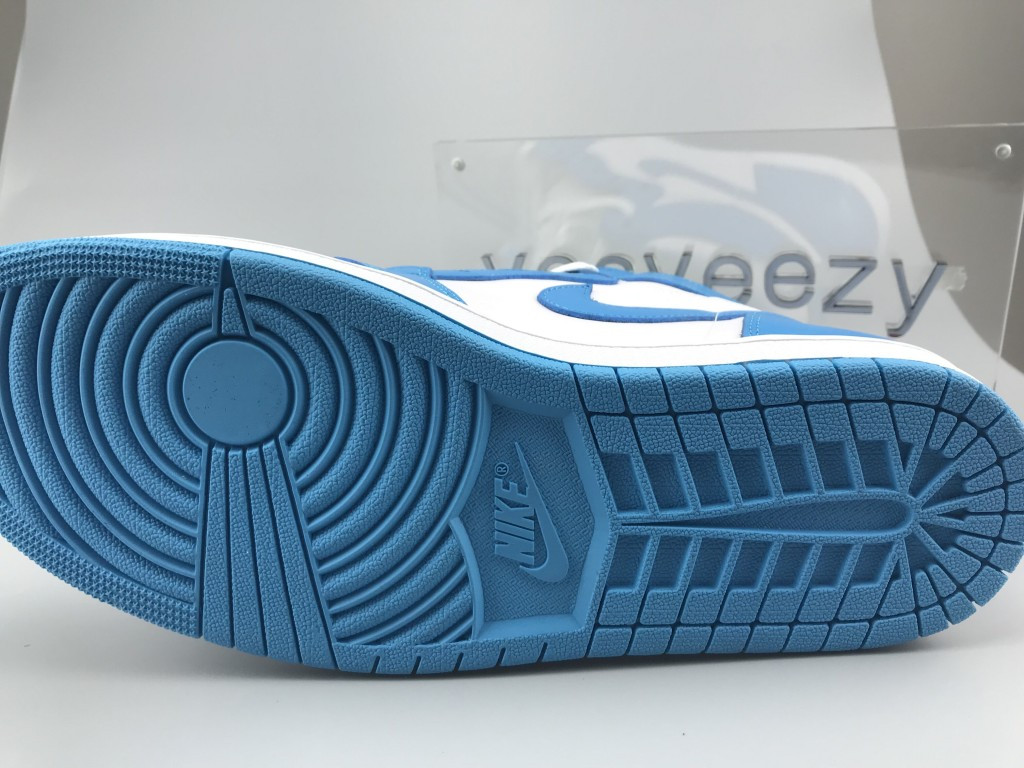 UA AIR JORDAN 1 RETRO HIGH OG "UNC"