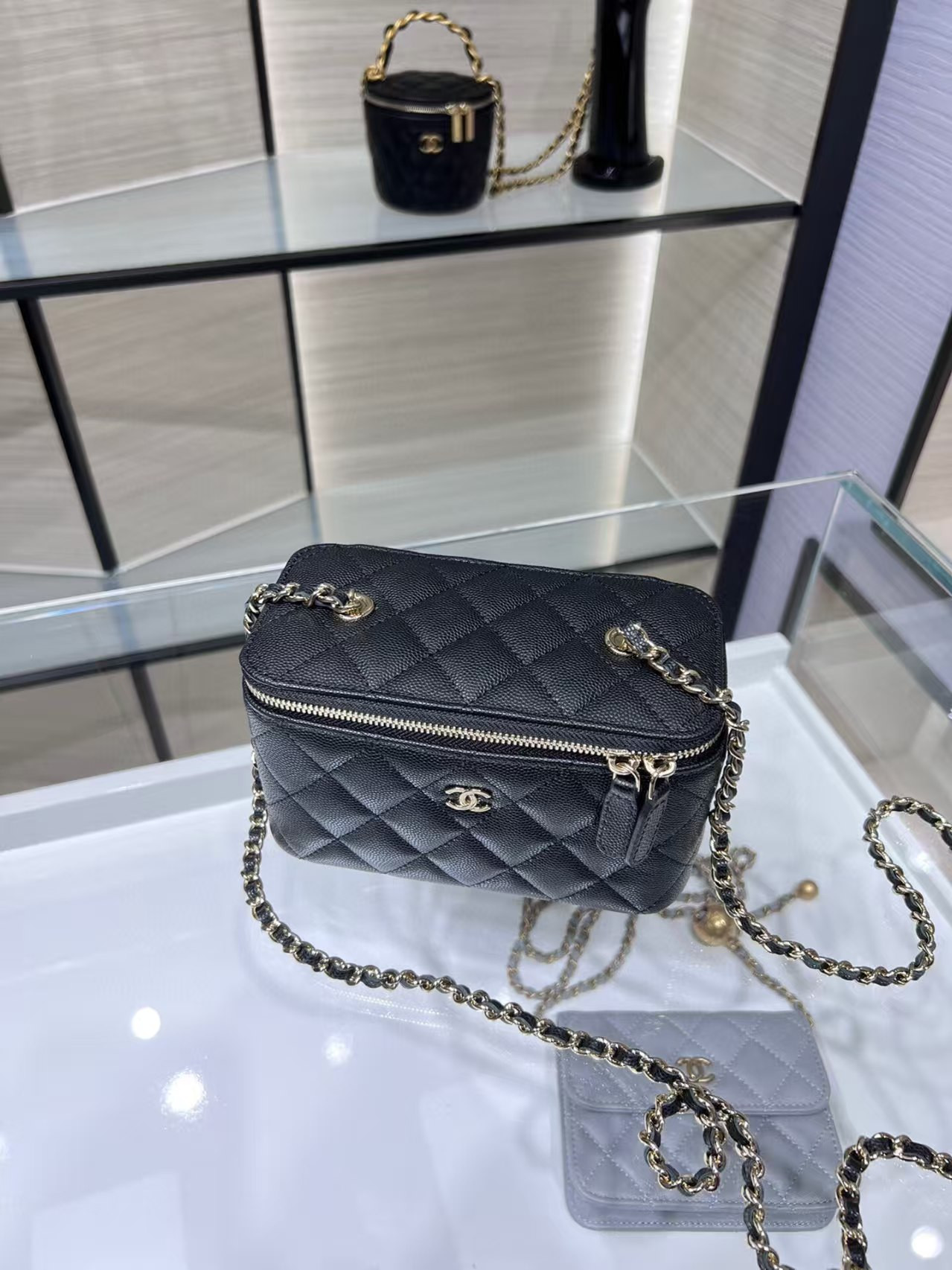 Ch**el Clutch With Chain 10x16x8cm