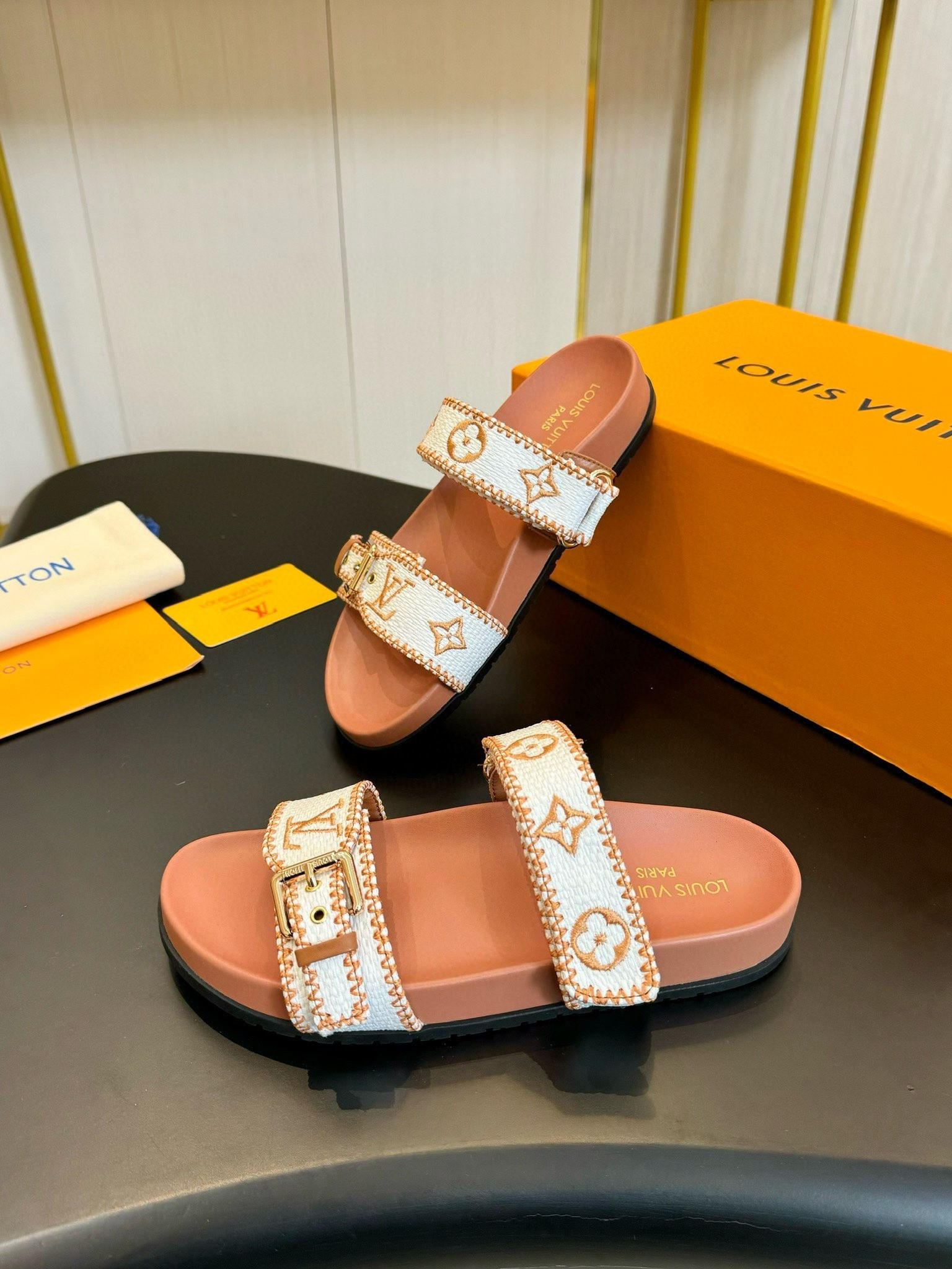 UA LV Bom Dia Flat Comfort Mule