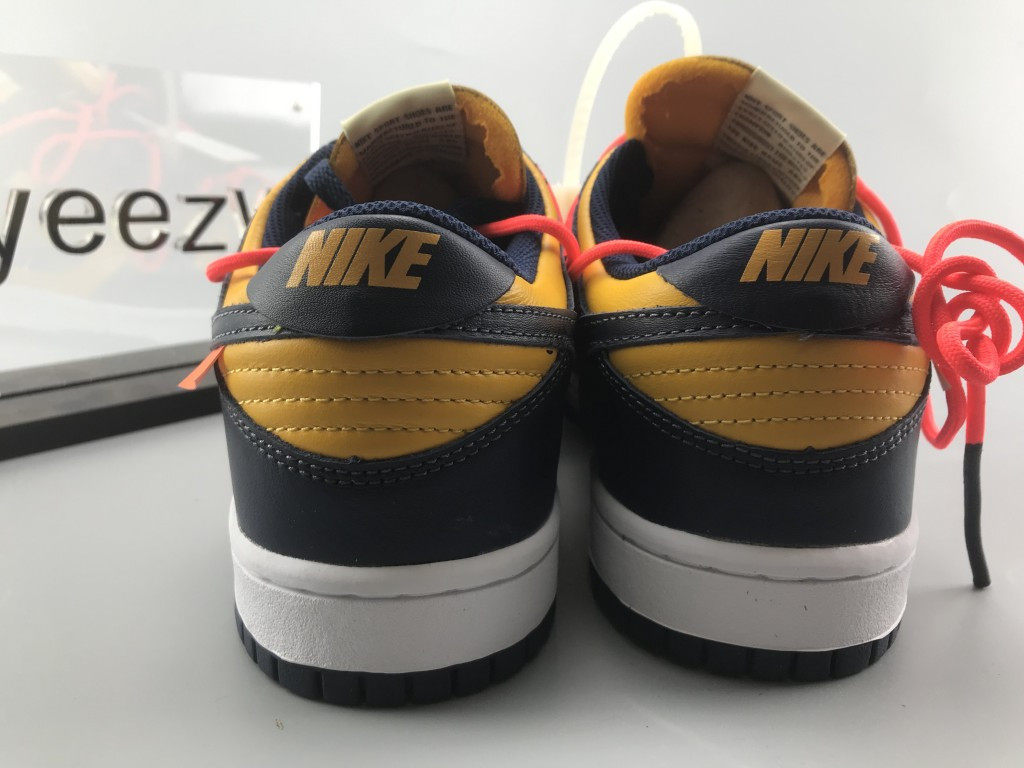 UA NIKE OFF-WHITE X DUNK LOW "UNIVERSITY GOLD"
