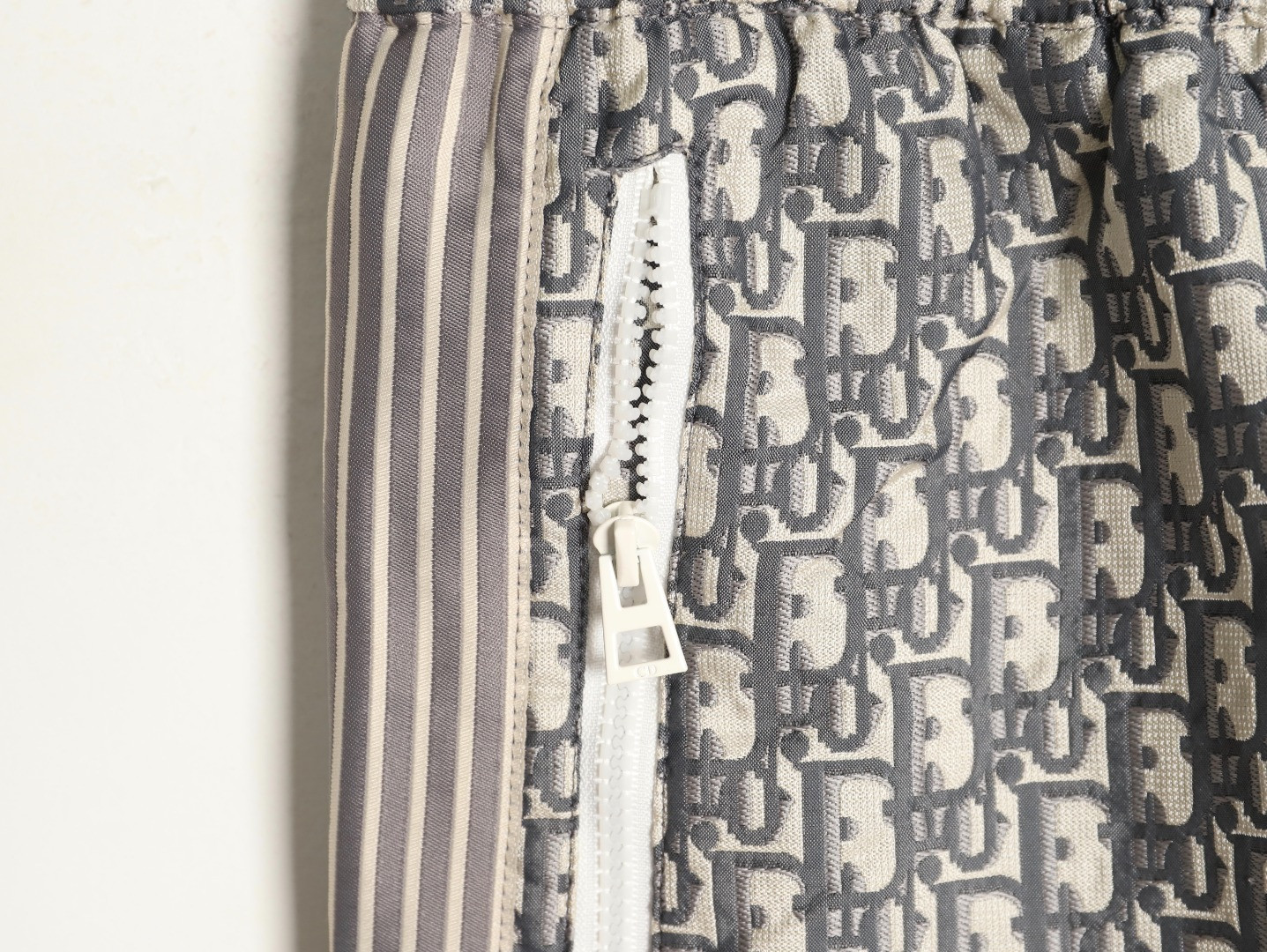 D10r Pants