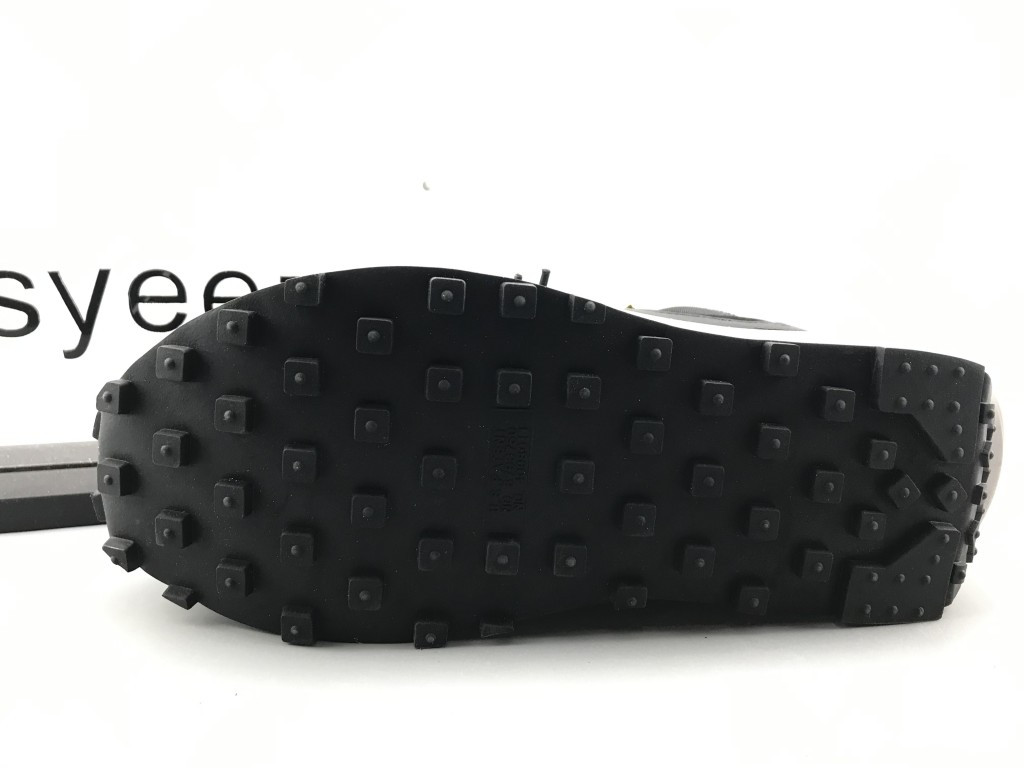 UA NIKE SACAI X LDWAFFLE "BLACK NYLON"