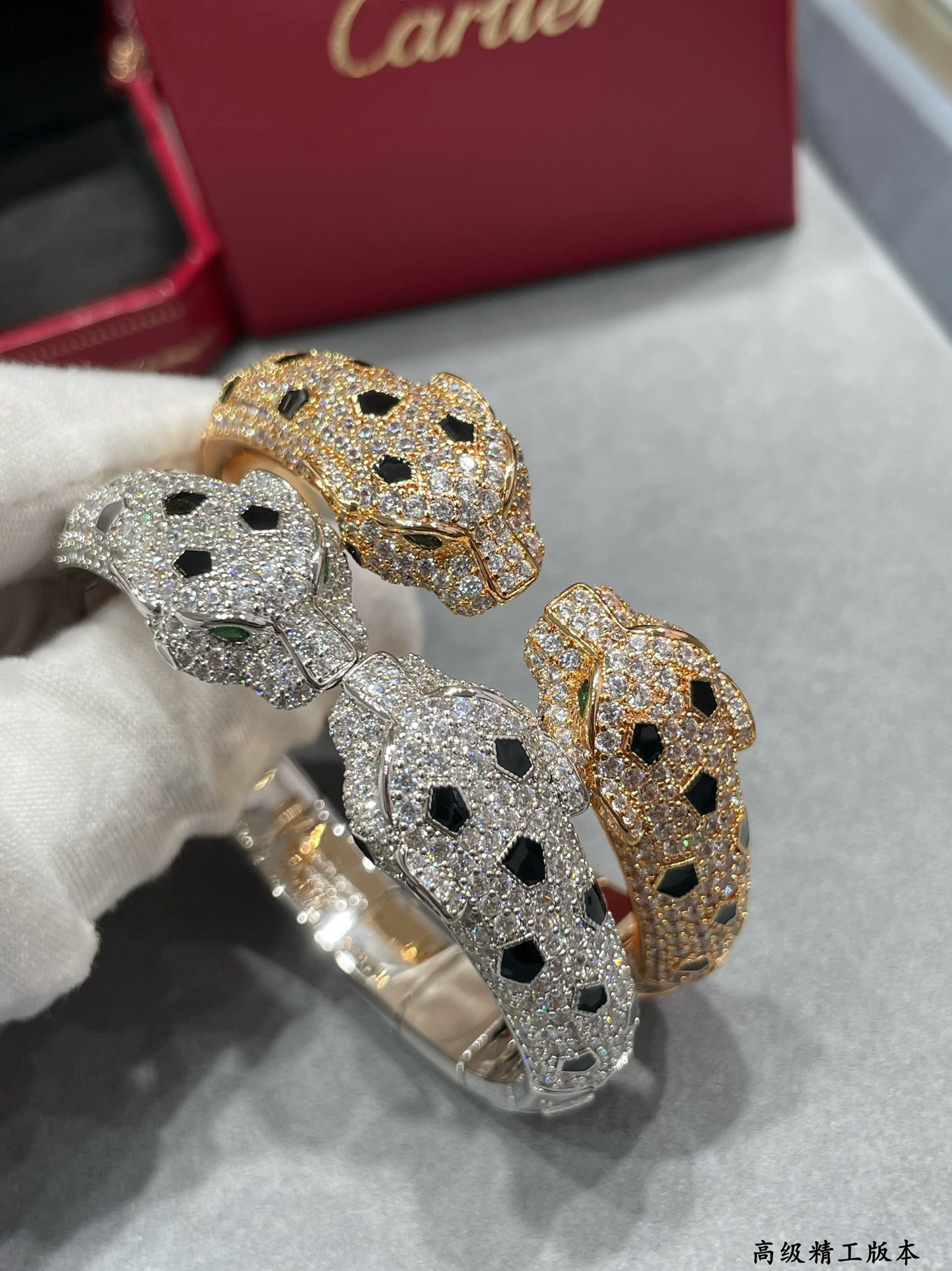 Ca*t1er Double-headed spotted leopard Bracelet