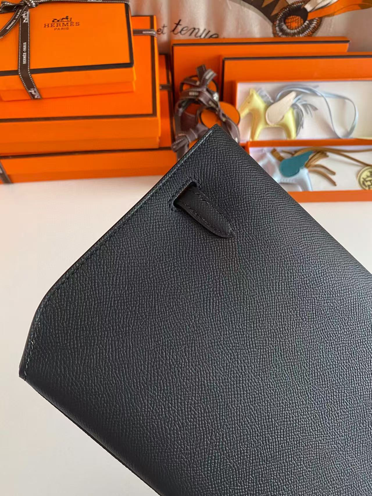 H**me5 Kelly Depeches epsom 25cm