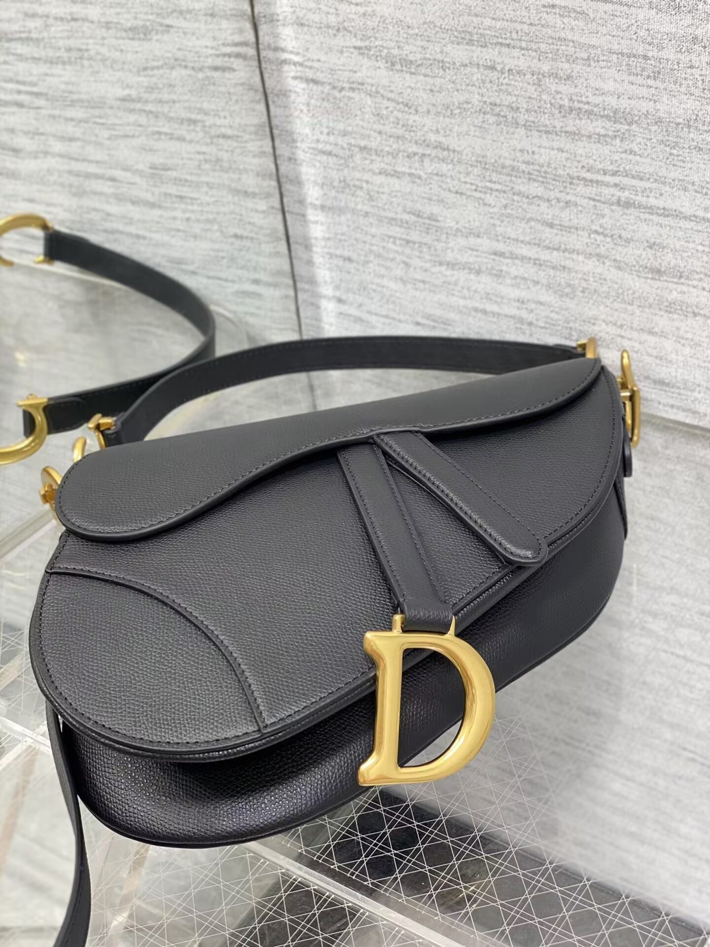 D10r Saddle Bag 24x6x18cm