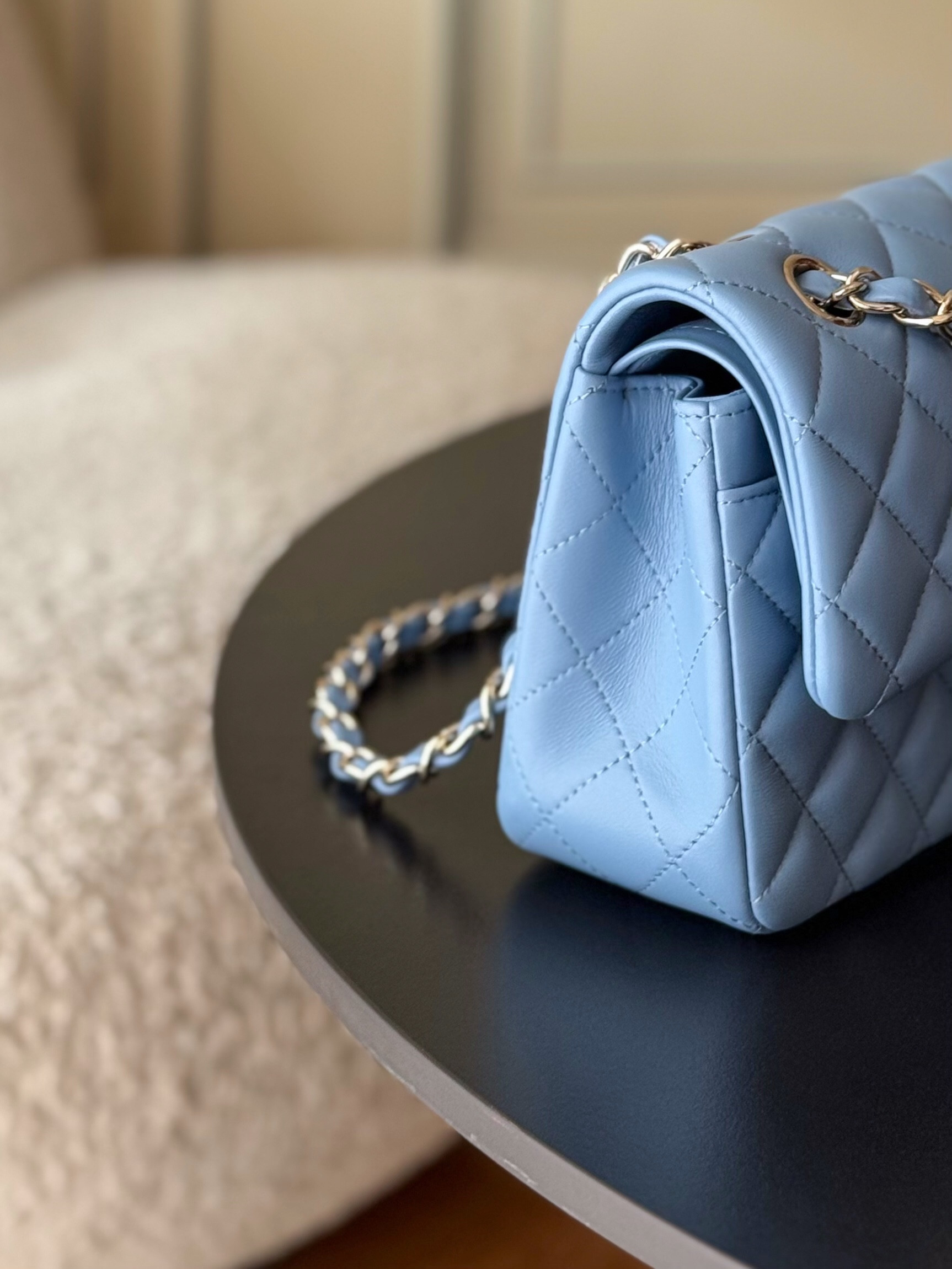 Ch**el Small Classic Bag 23x6.5x14cm