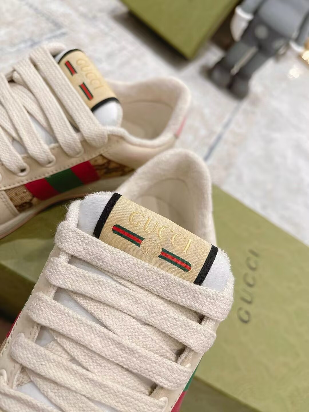 UA Gvc*1 Wmns GG Screener GG Canvas Beige Pink