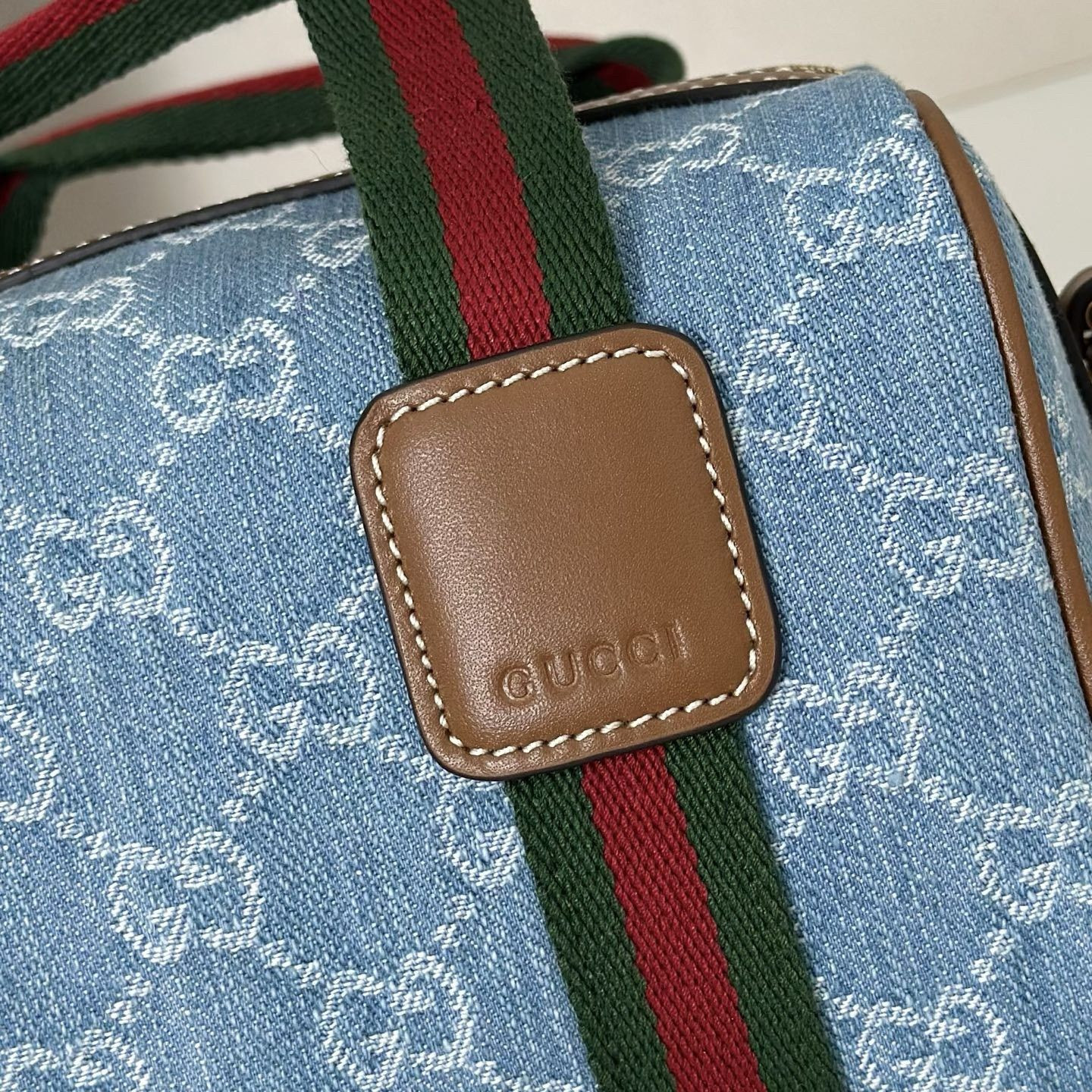 Gvc*1 Mini GG handbag 20x13x13cm
