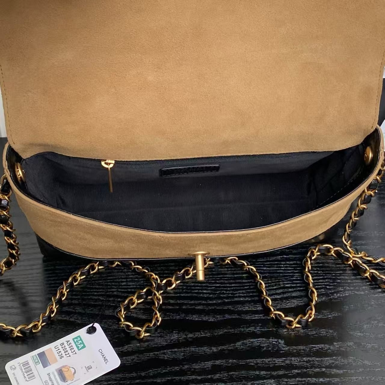 Ch**el Large Flap Bag with Top Handle AS5637 18x29x8cm