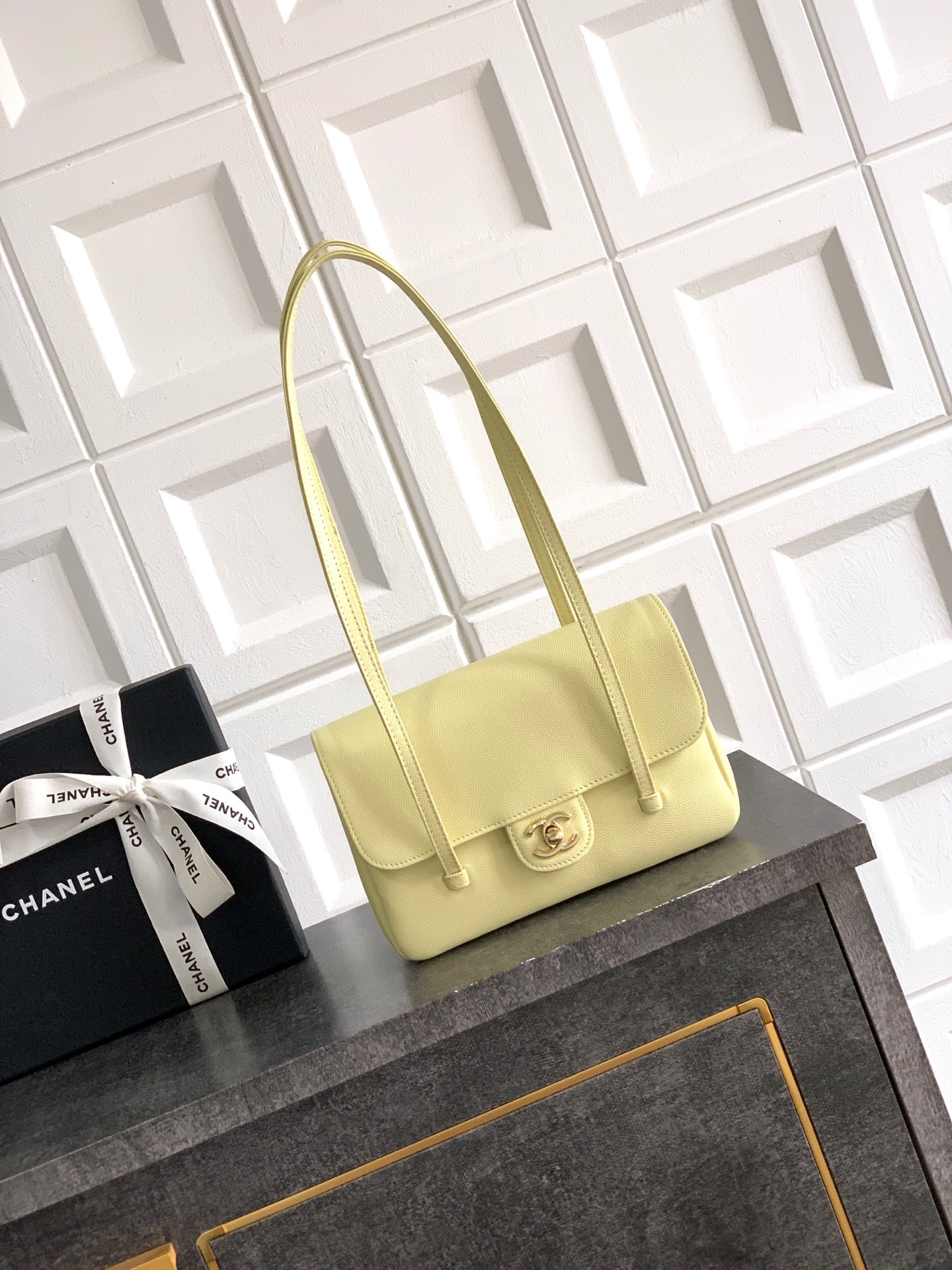Ch**el small flap bag as6130 15x22x7cm