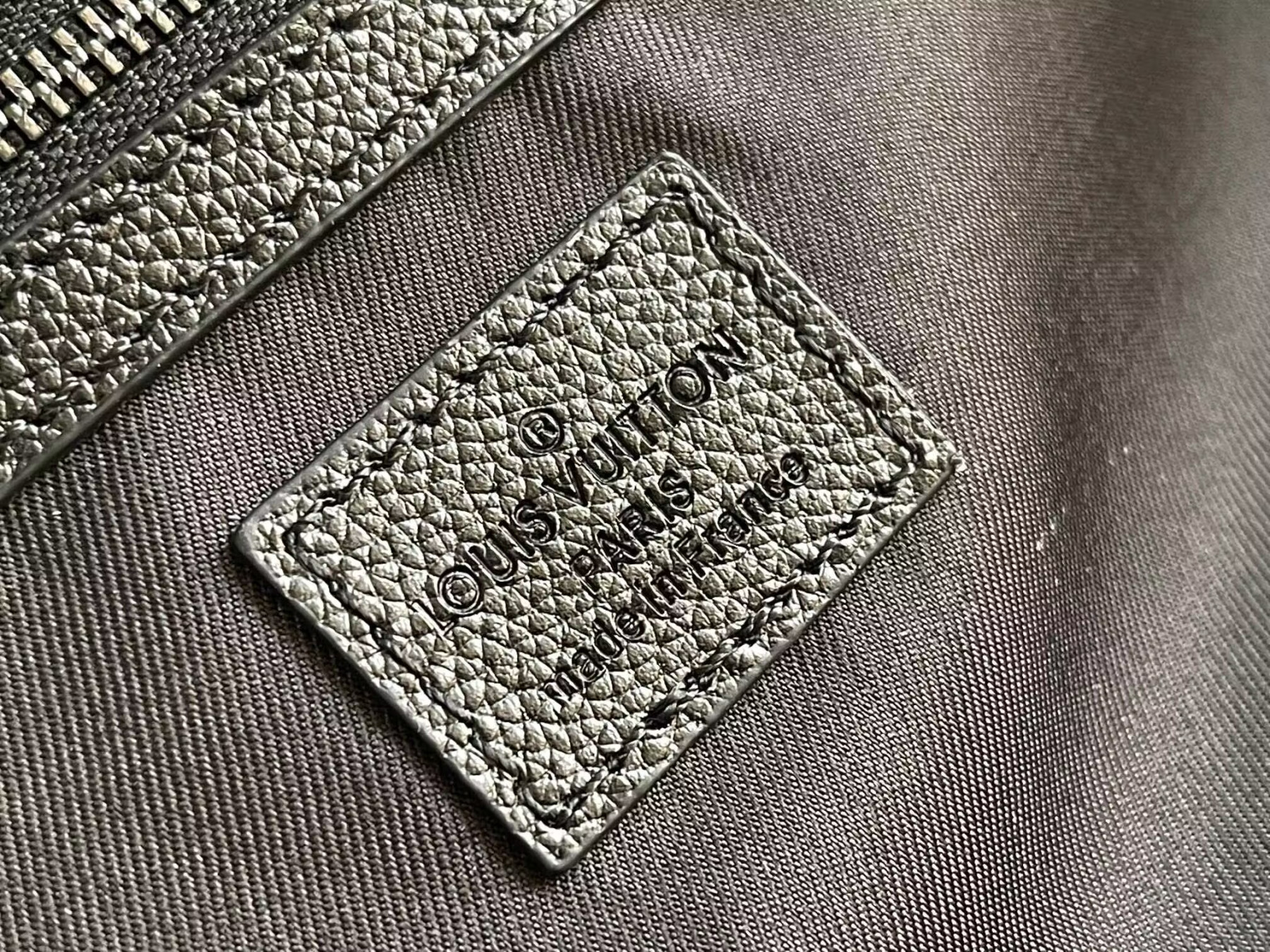 LV Keepall Bandoulière 55 M28405 55x27x20cm