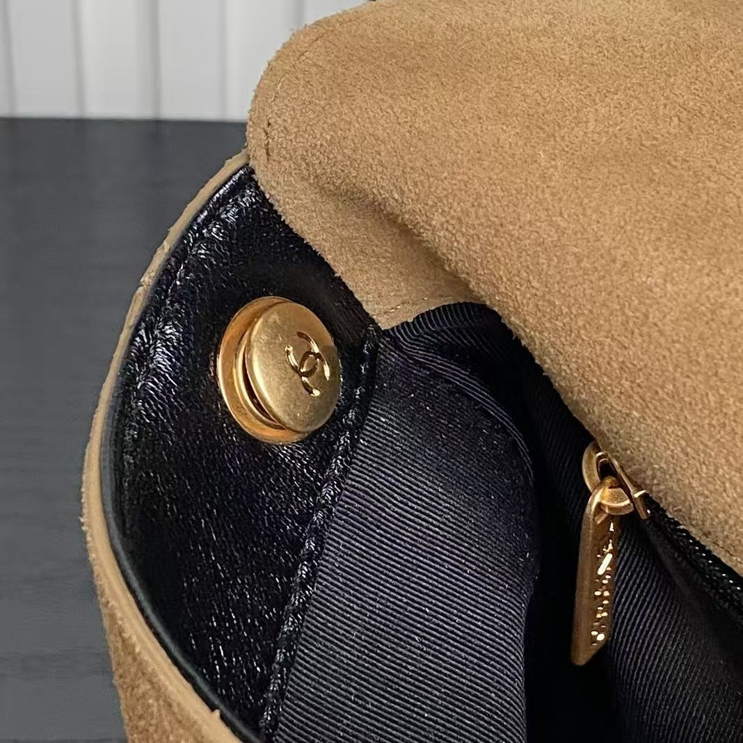 Ch**el Large Flap Bag with Top Handle AS5637 18x29x8cm