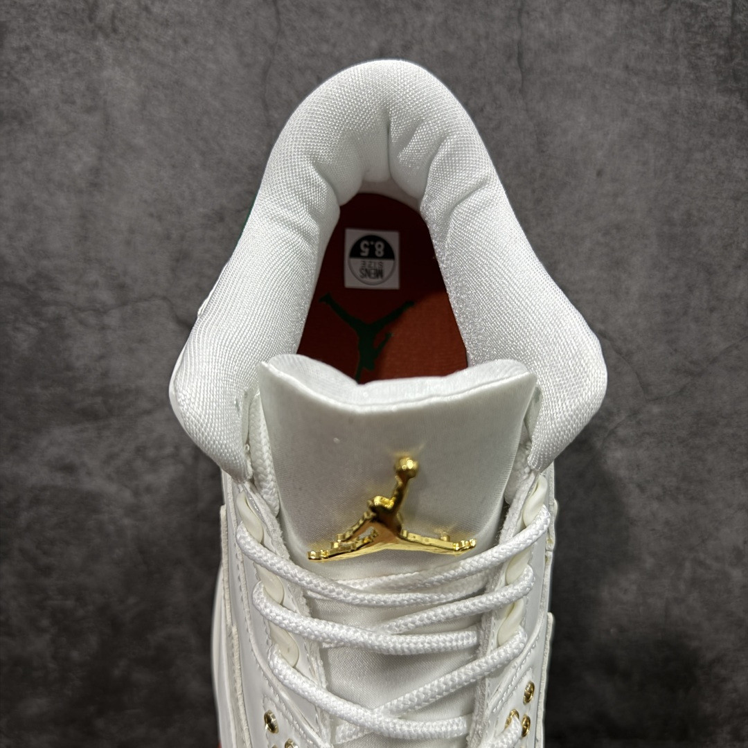 UA Jordan 3 Retro