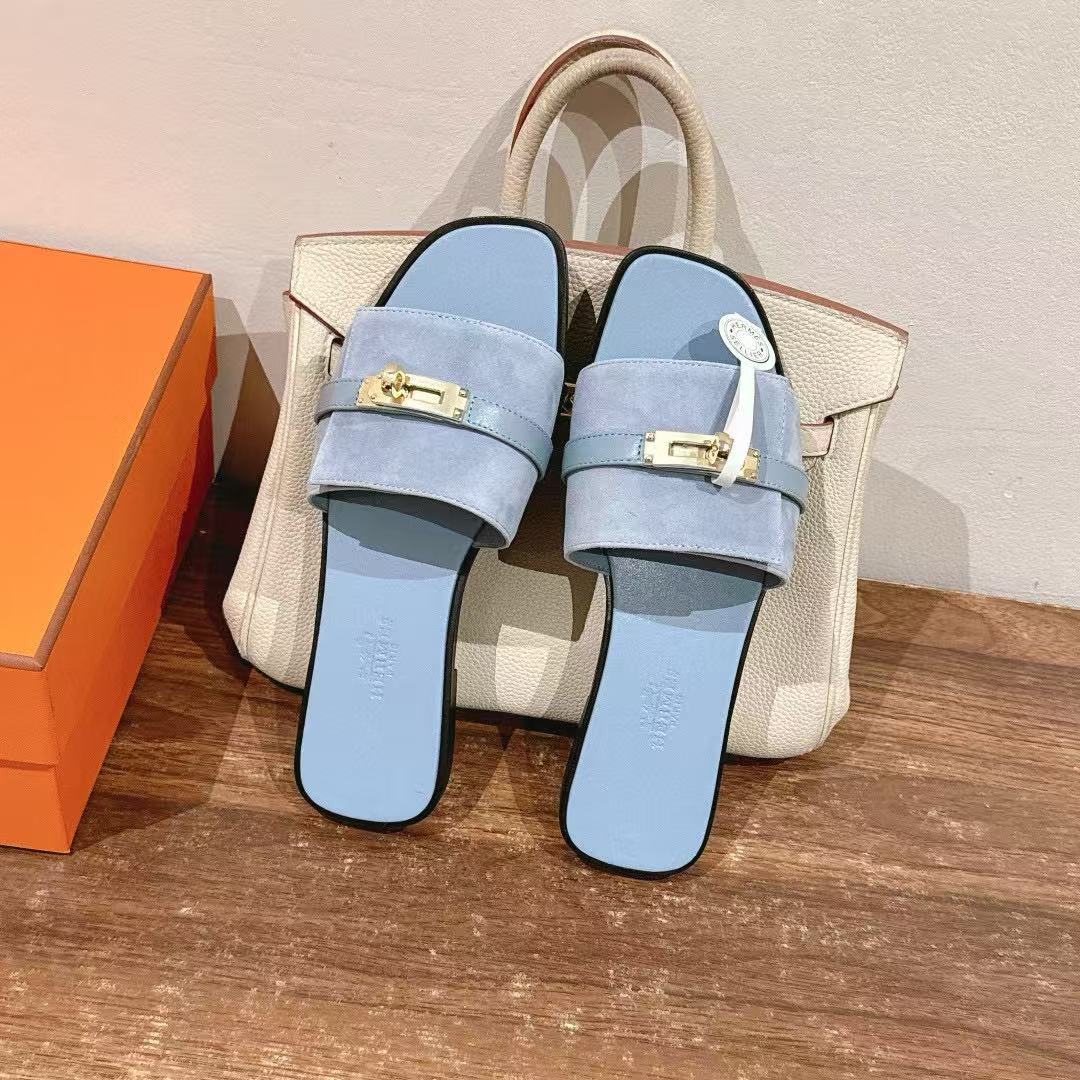 UA H**me5 Giulia sandal