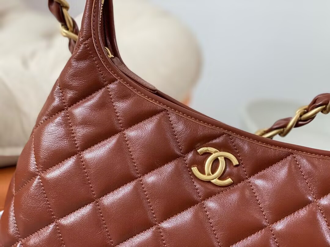 Ch**el Hobo Bag 30×28×11cm