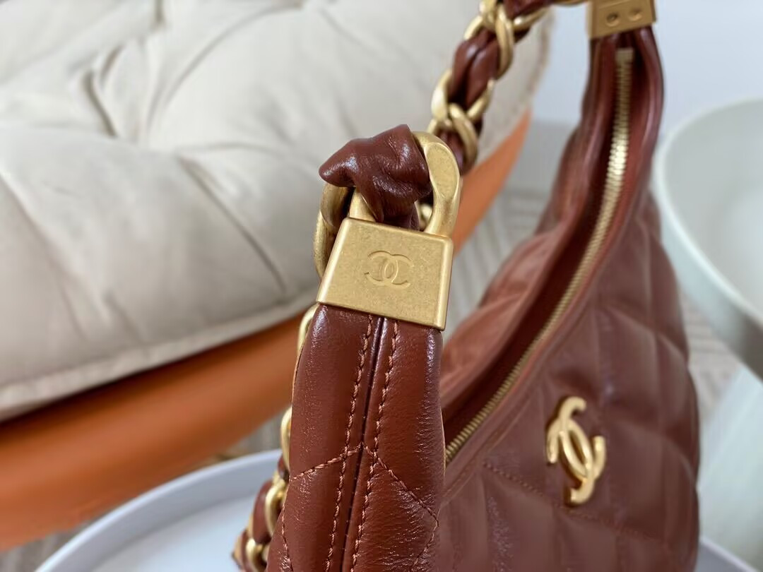 Ch**el Hobo Bag 30×28×11cm