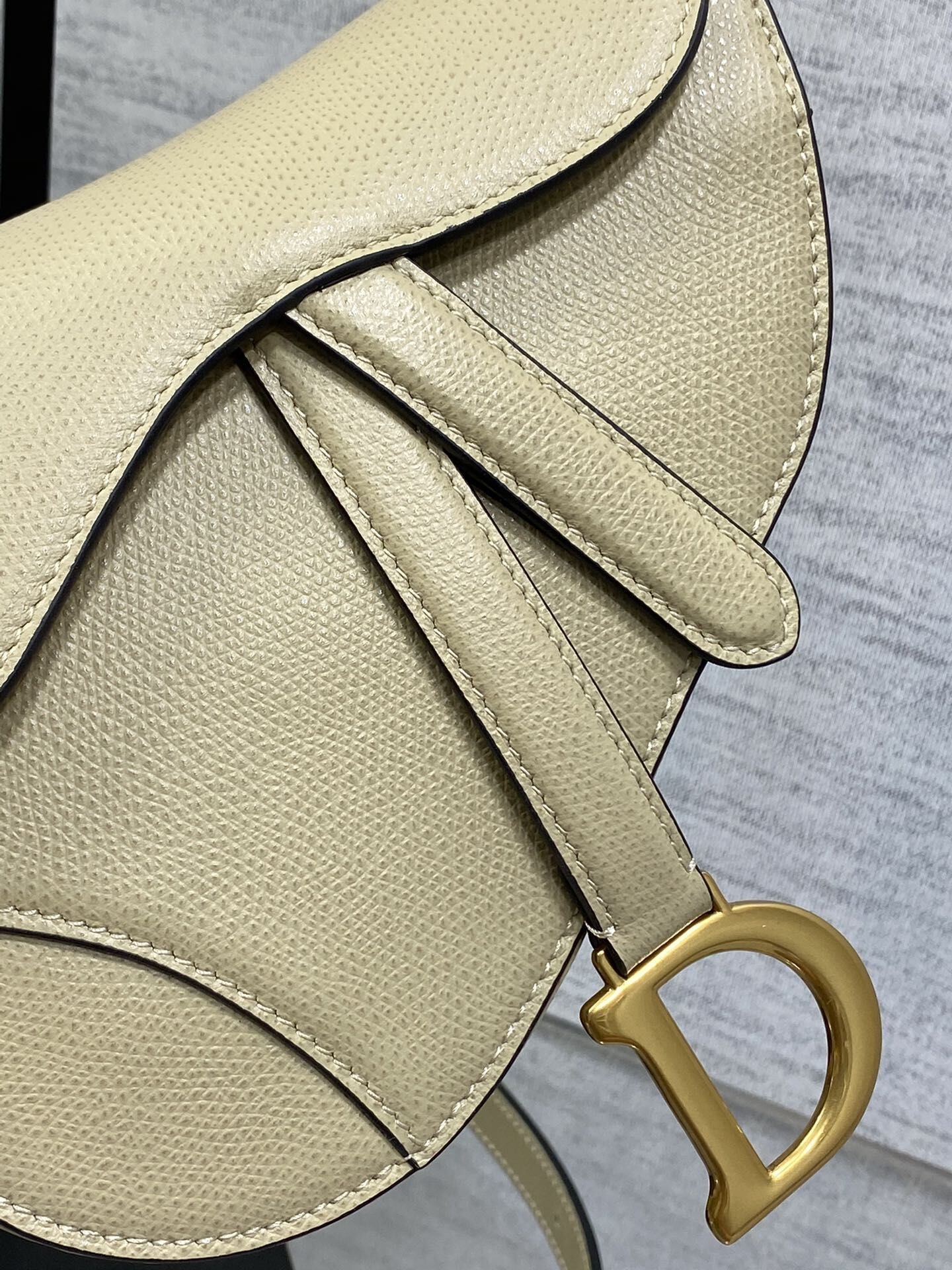D10r Saddle Bag 25.5 x 20 x 6.5CM