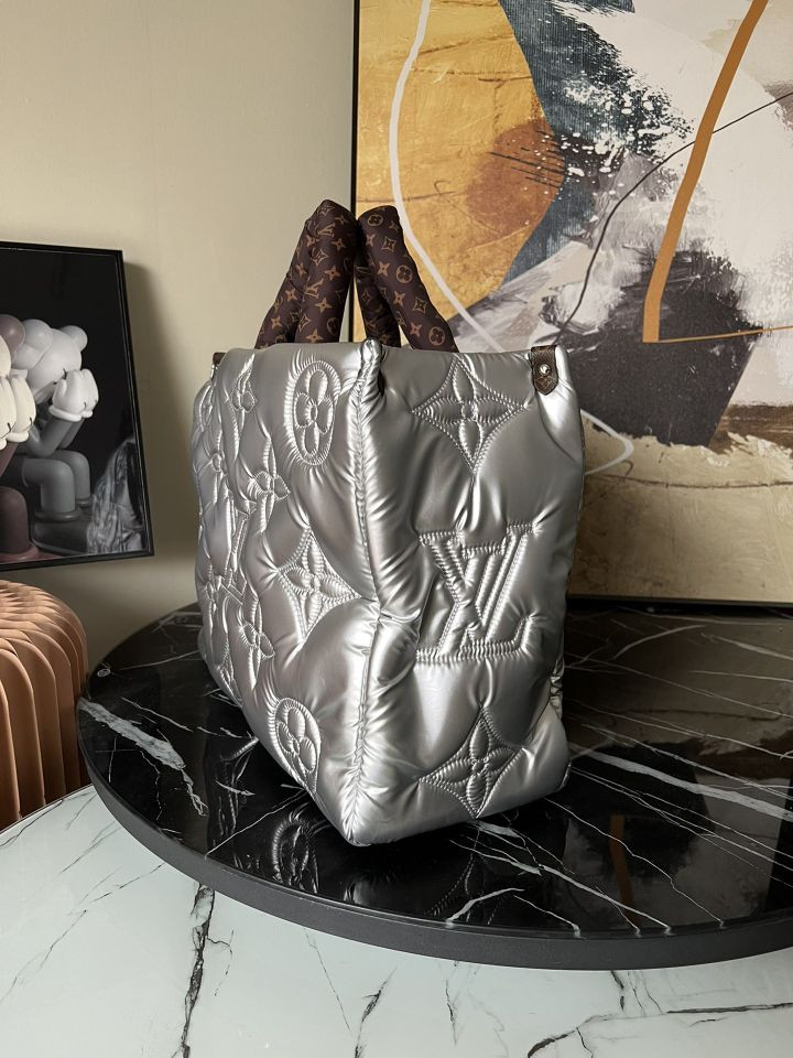 LV ONTHEGO M21053 41 x 34 x 19 CM