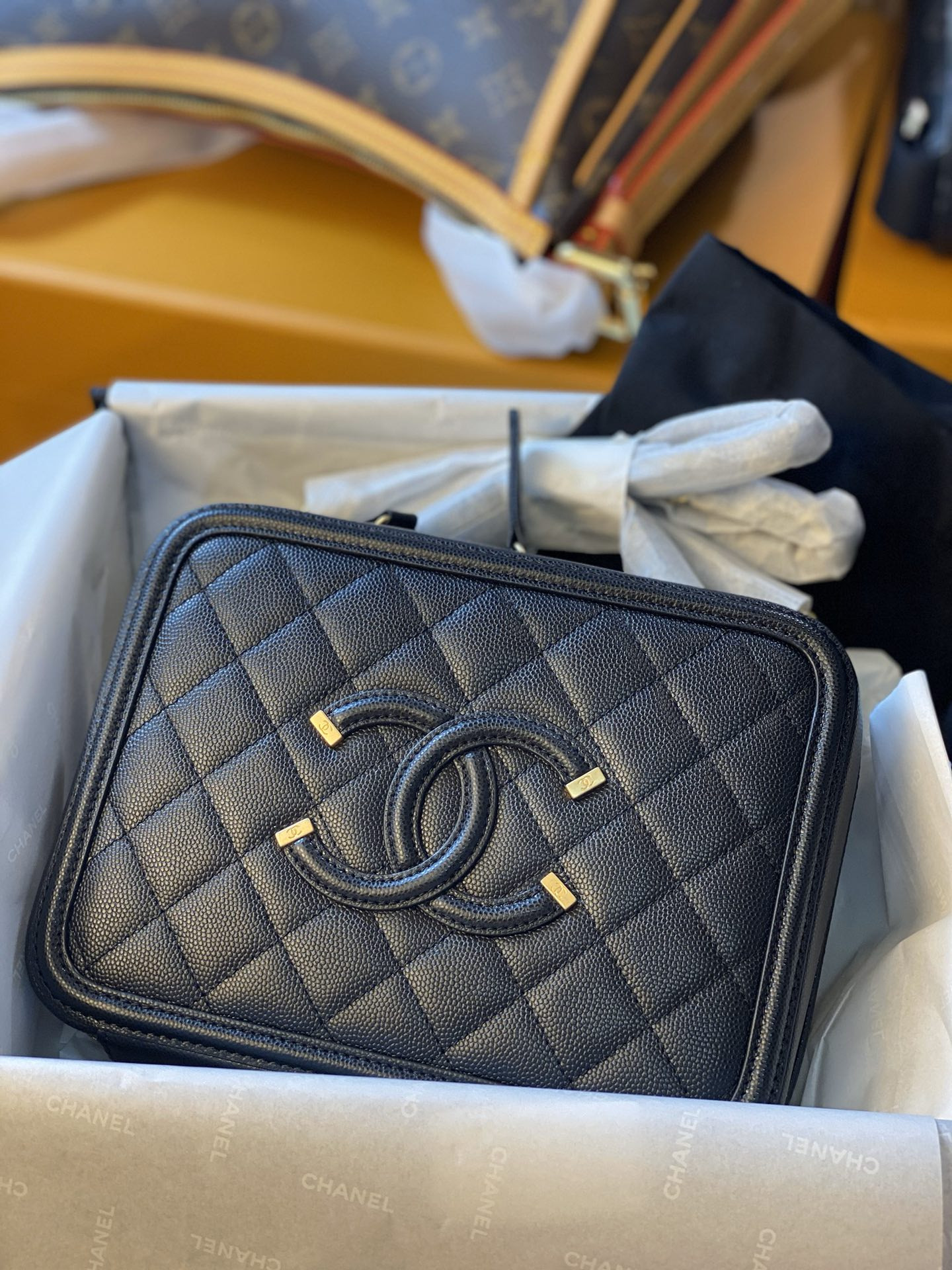 Ch**el VANITY CASE 17x7x13cm
