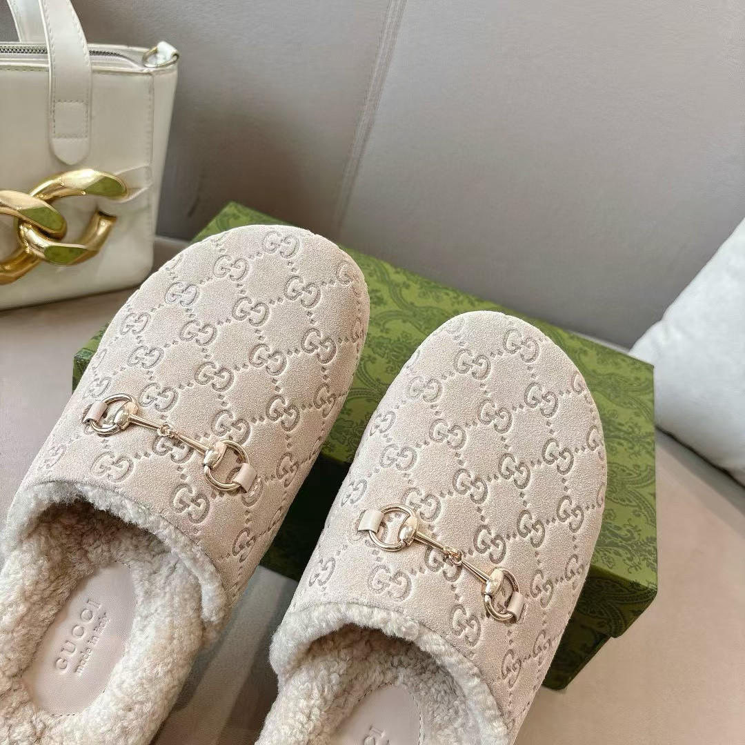 UA Gvc*1 Cotton Slippers