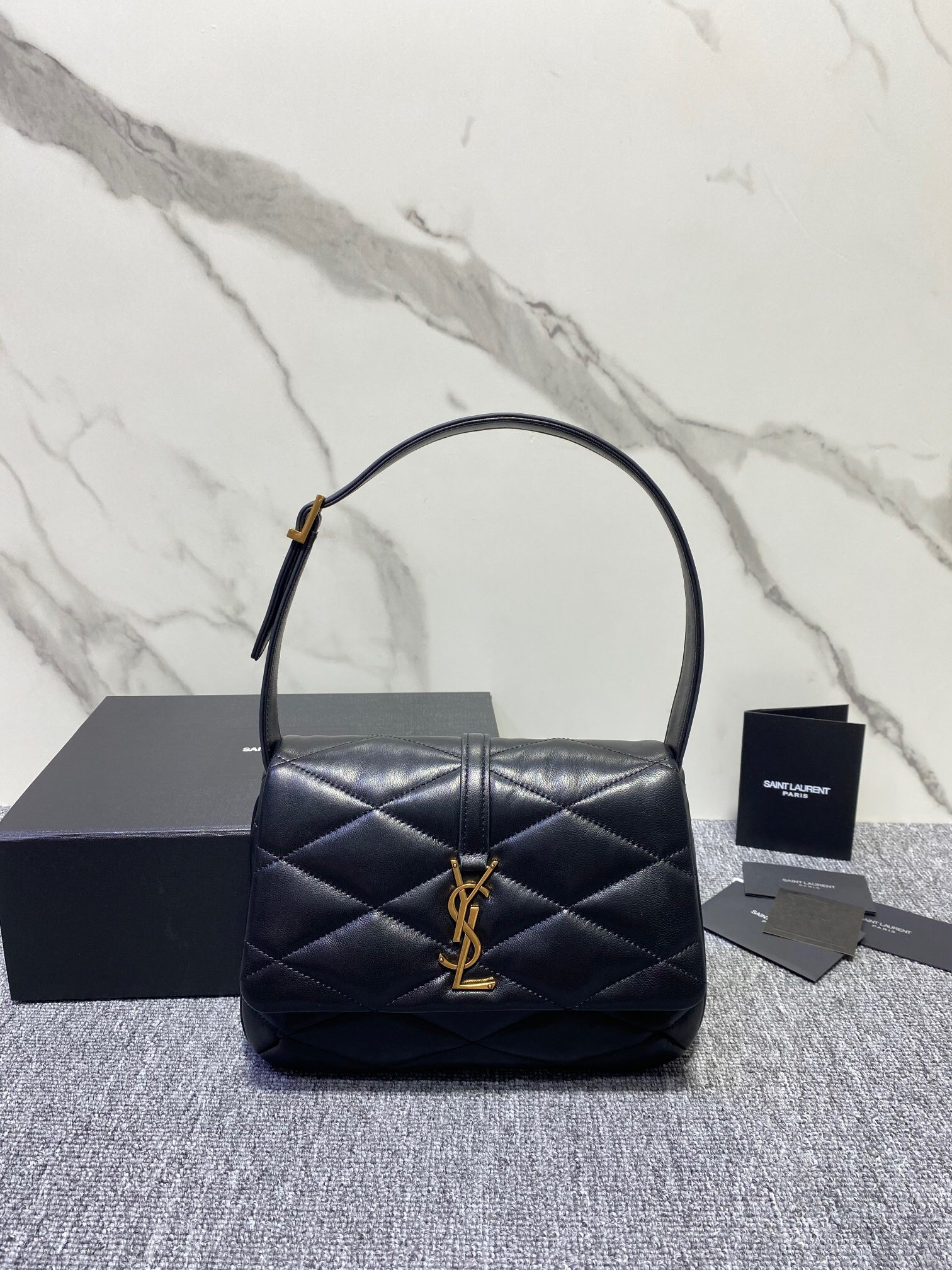 Sa1nt Lau*nt LE 57 HOBO BAG IN QUILTED LAMBSKIN
