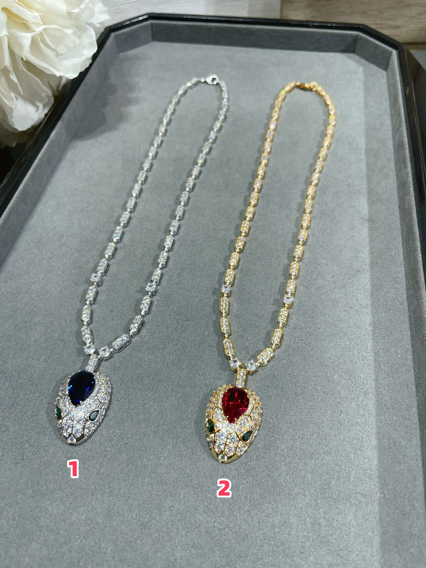 Bv1g*ai Water Drop Snake Necklace