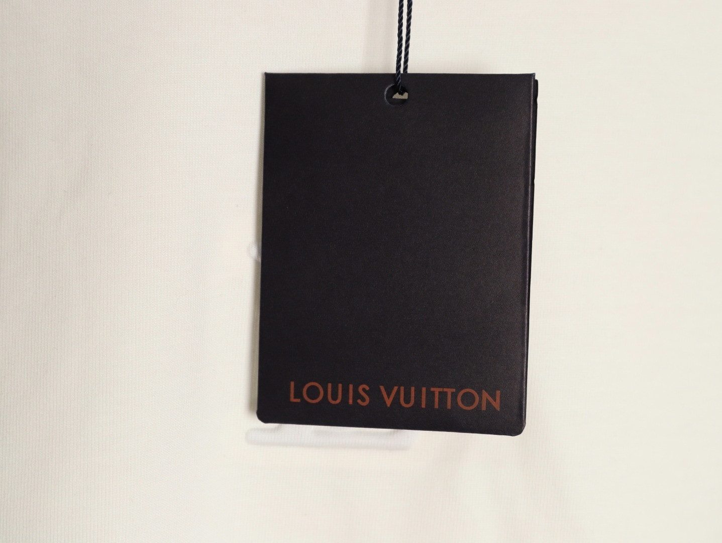 L0vis Vvtt0n Long-sleeved T-shirt