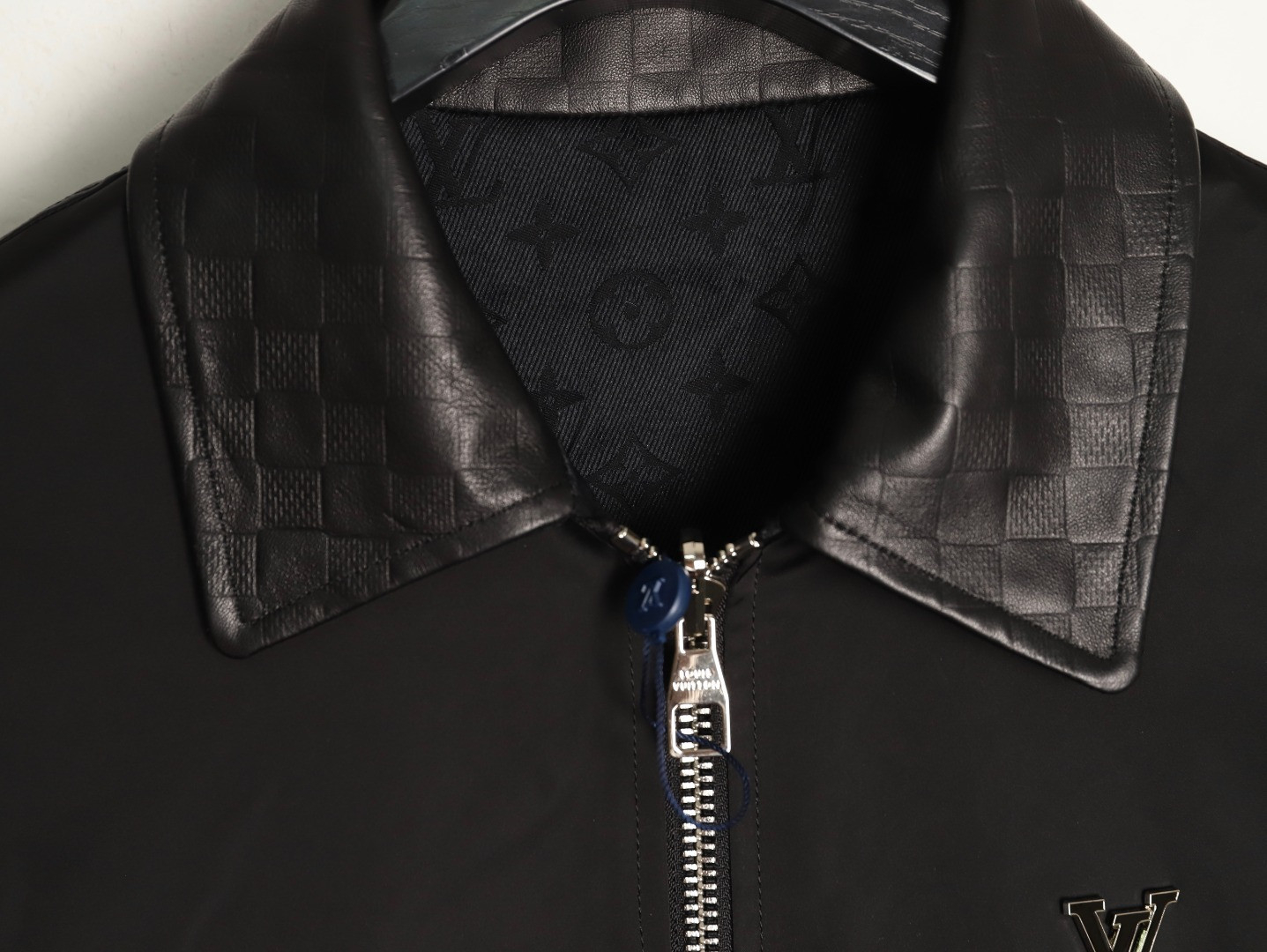 L0vis Vvtt0n 25FW Reversible Coats